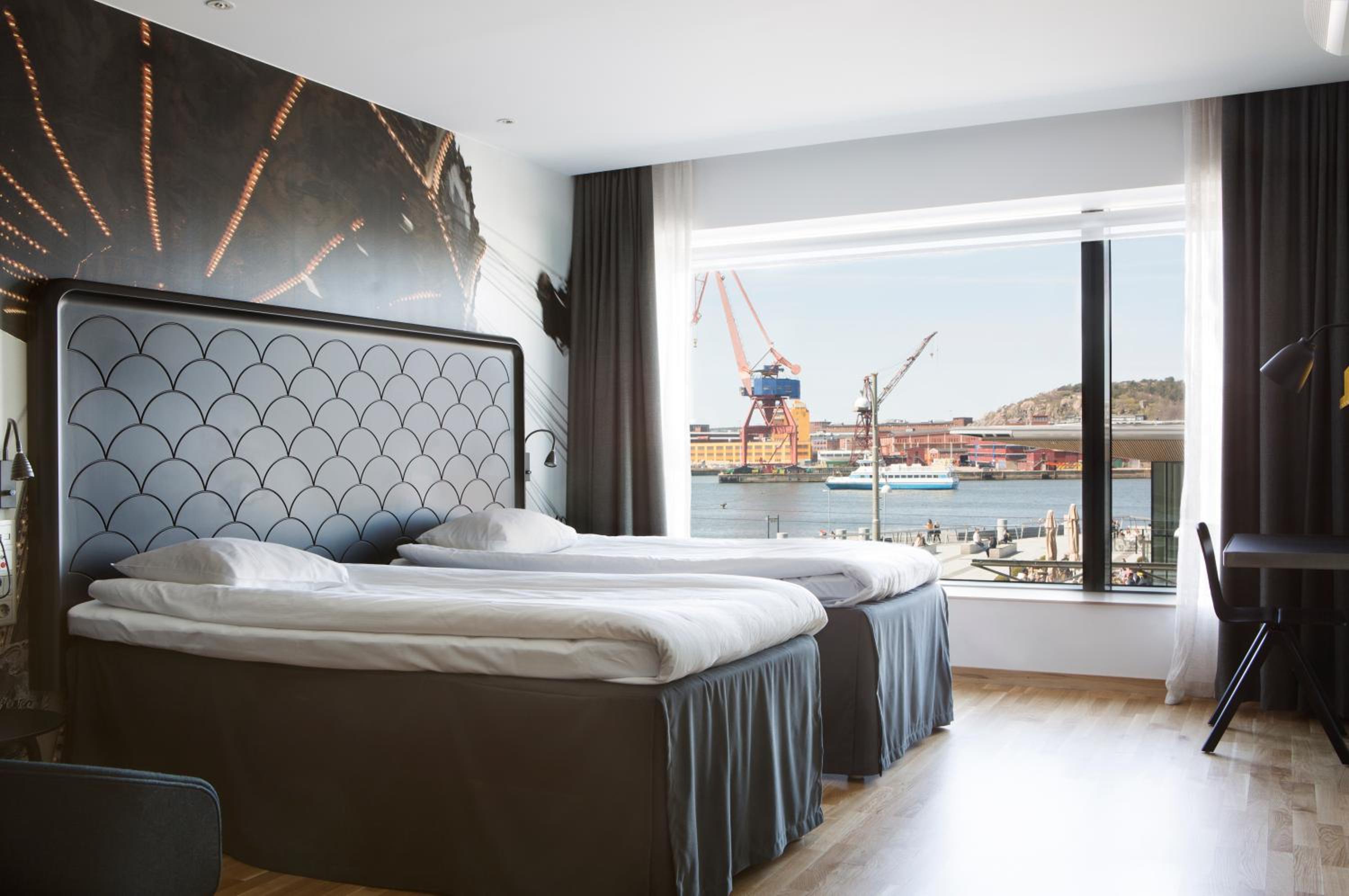 Standard Room with Sea View - Photo 4