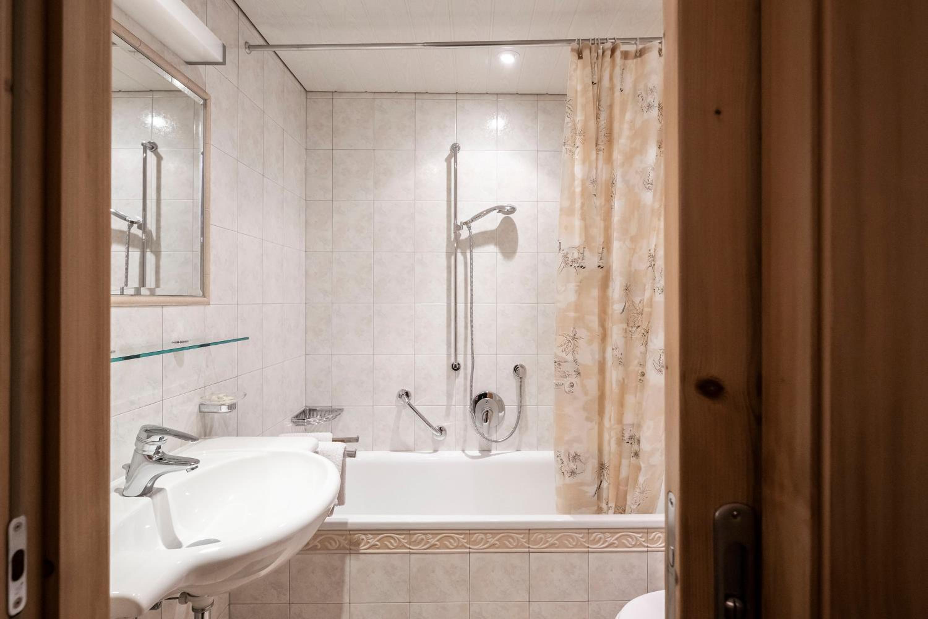 Superior Double Room - Photo 6