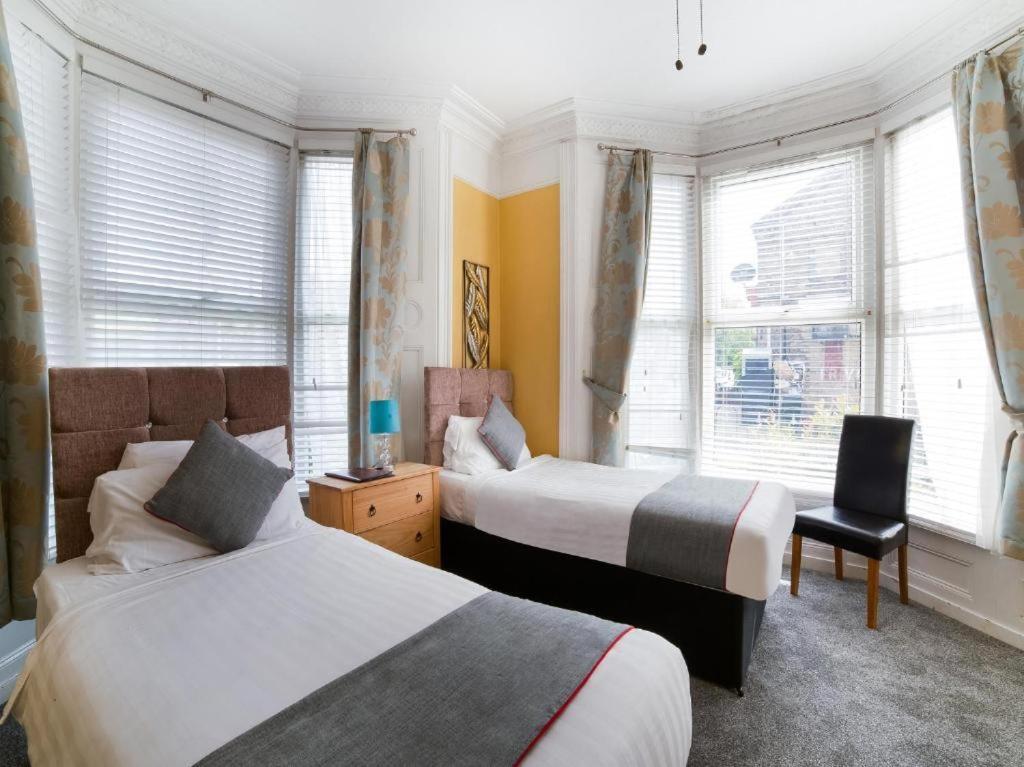 Superior Twin Room - Photo 5