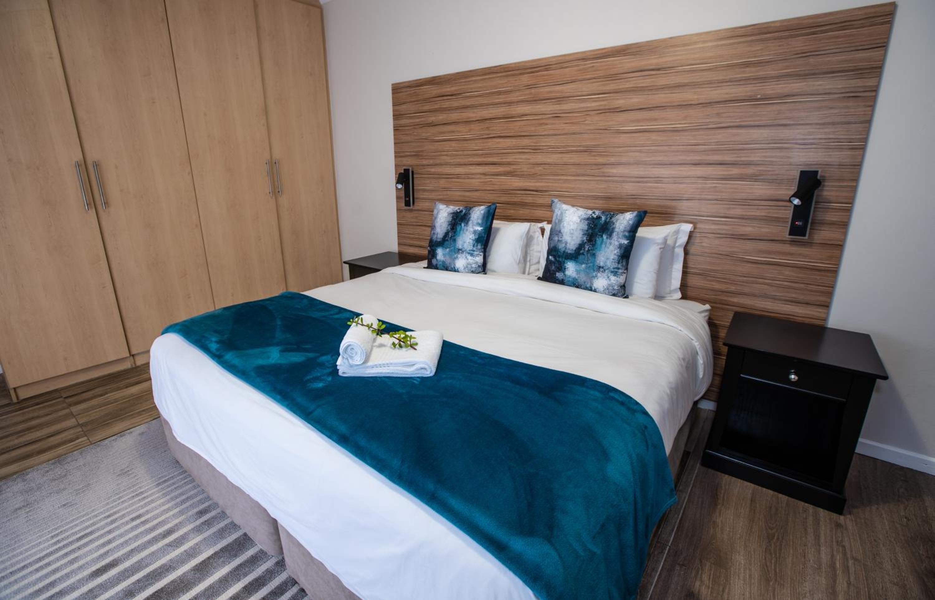 Luxury Suite Room - Photo 2