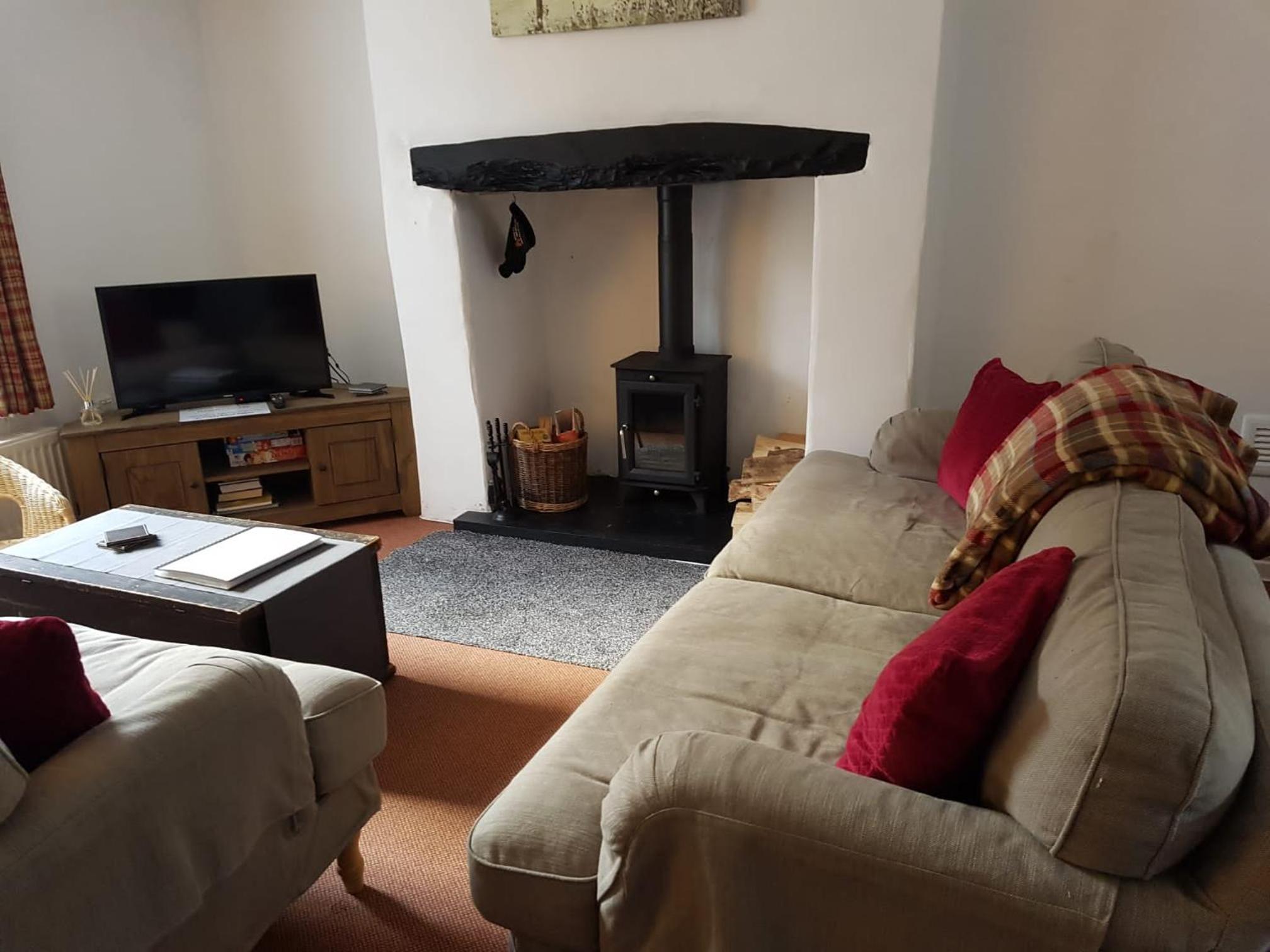 Three-Bedroom House photo 1
