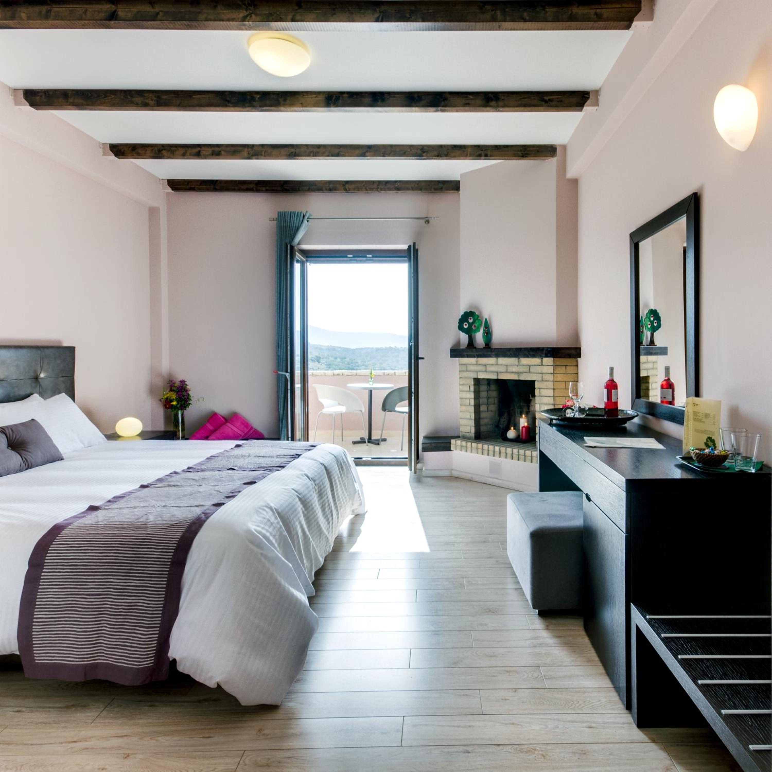 Upper Floor Double or Twin Room  - Photo 1