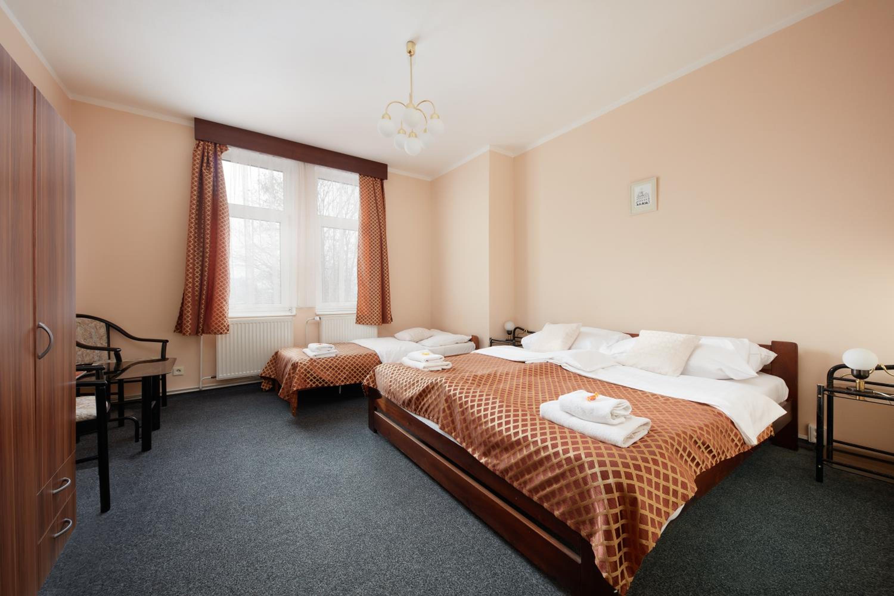 Business Triple Room photo 3