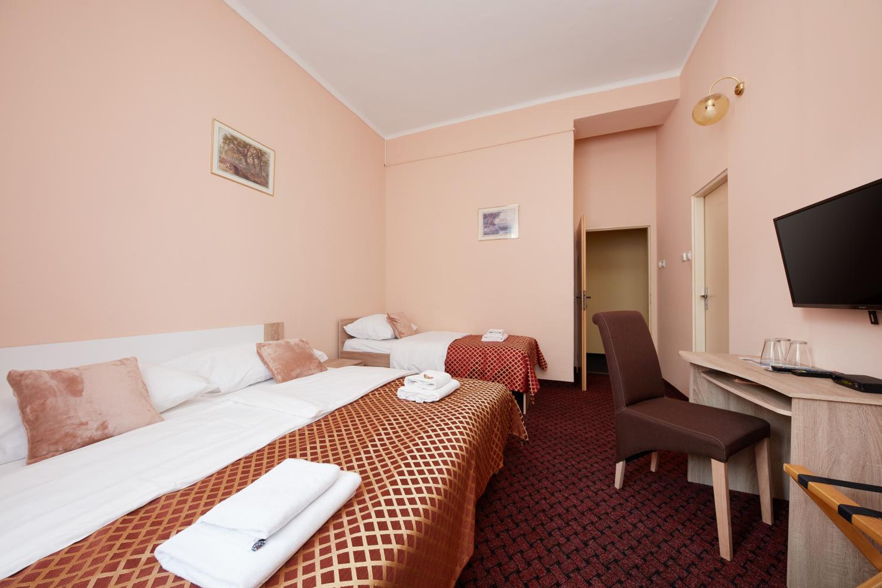 Business Double Room photo 3