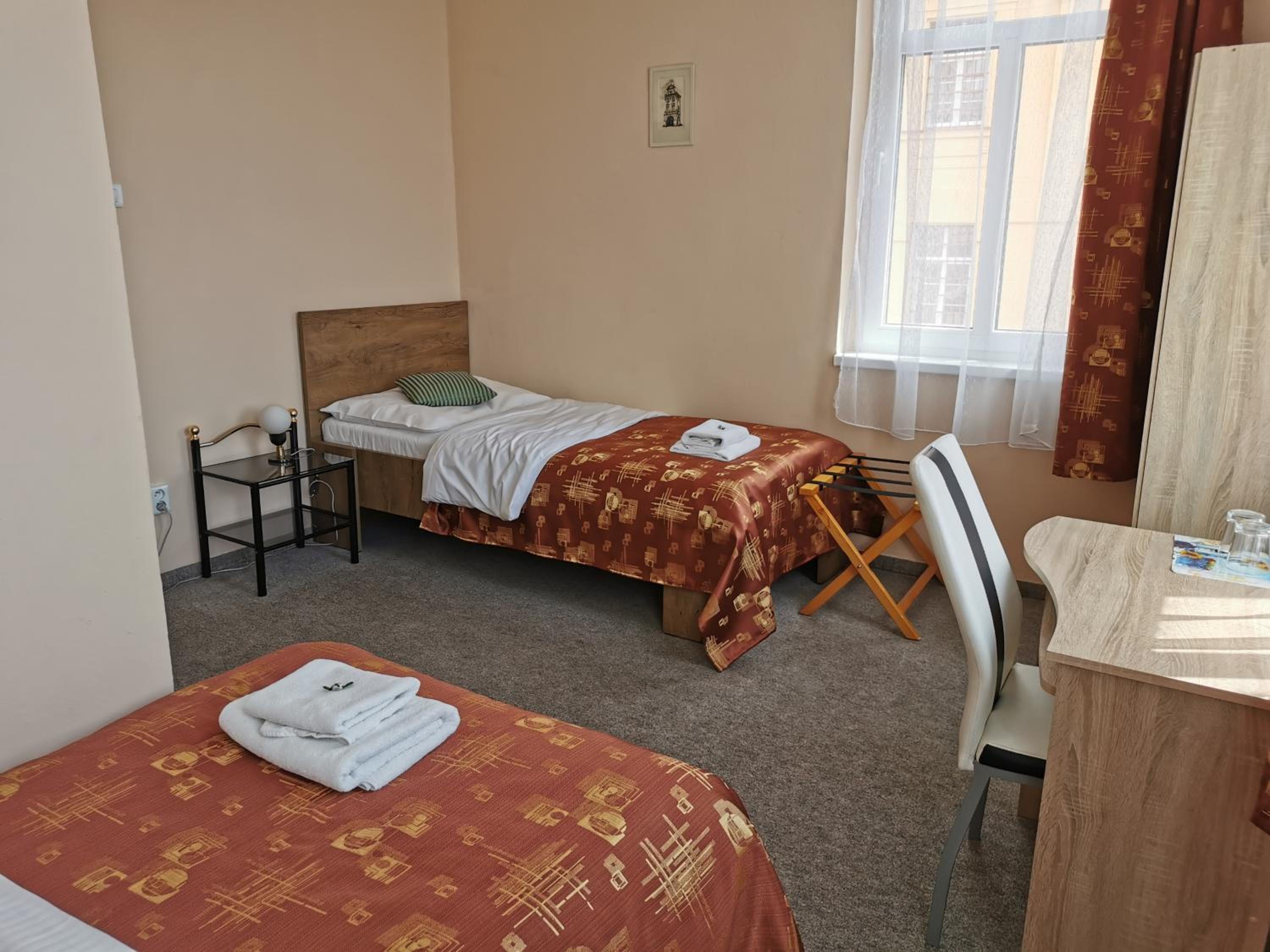 Standard Twin Room photo 2