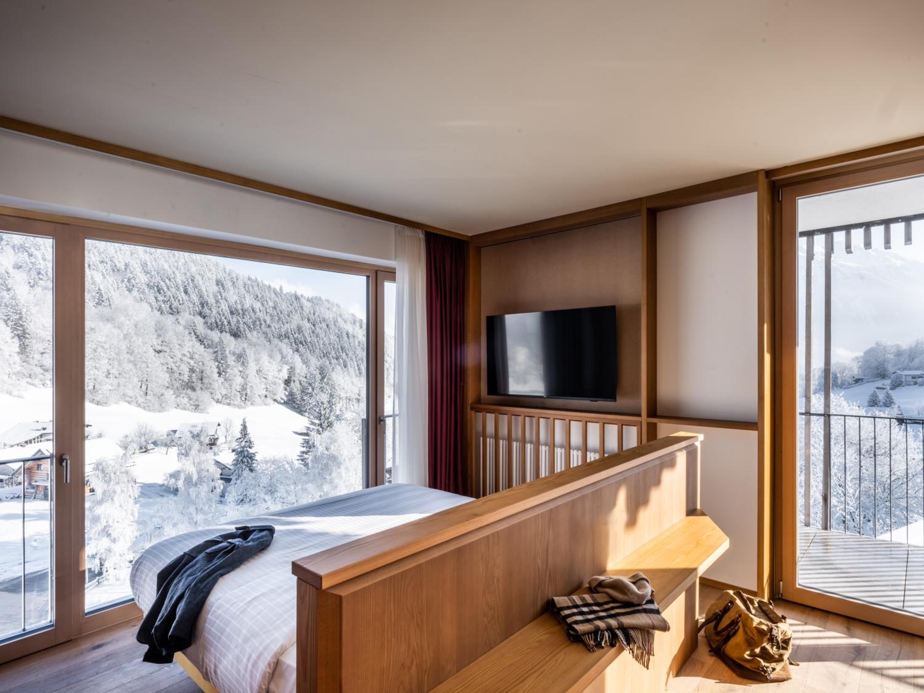 Panoramic Suite with Balcony