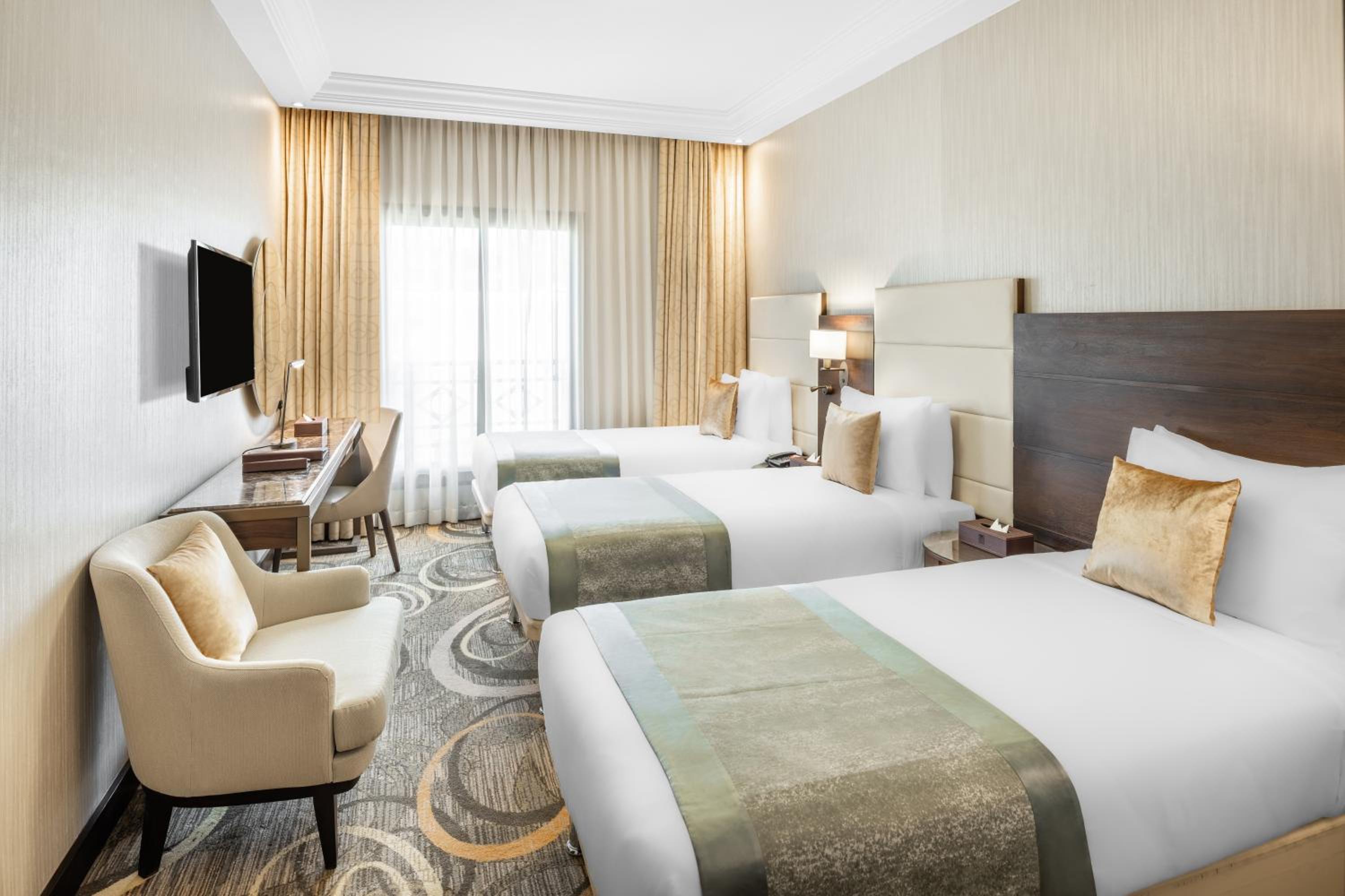 Standard Triple Room - Photo 1