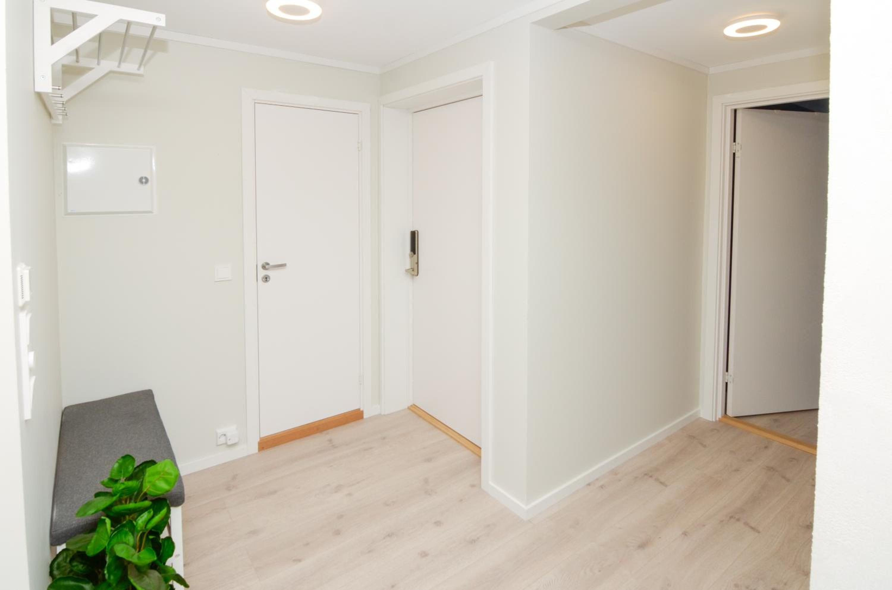 Penthouse Apartment - Photo 3