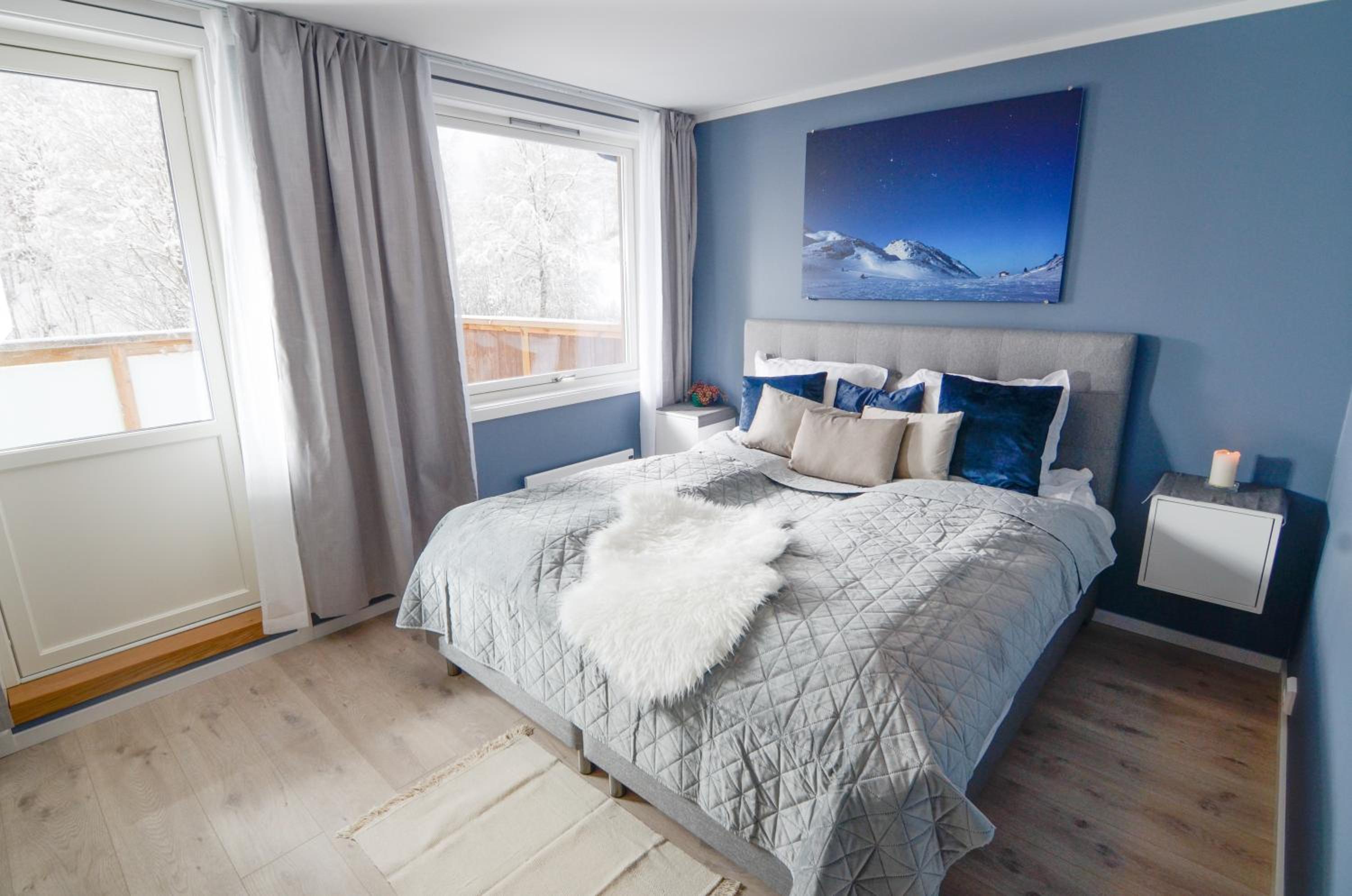 Penthouse Apartment - Photo 2