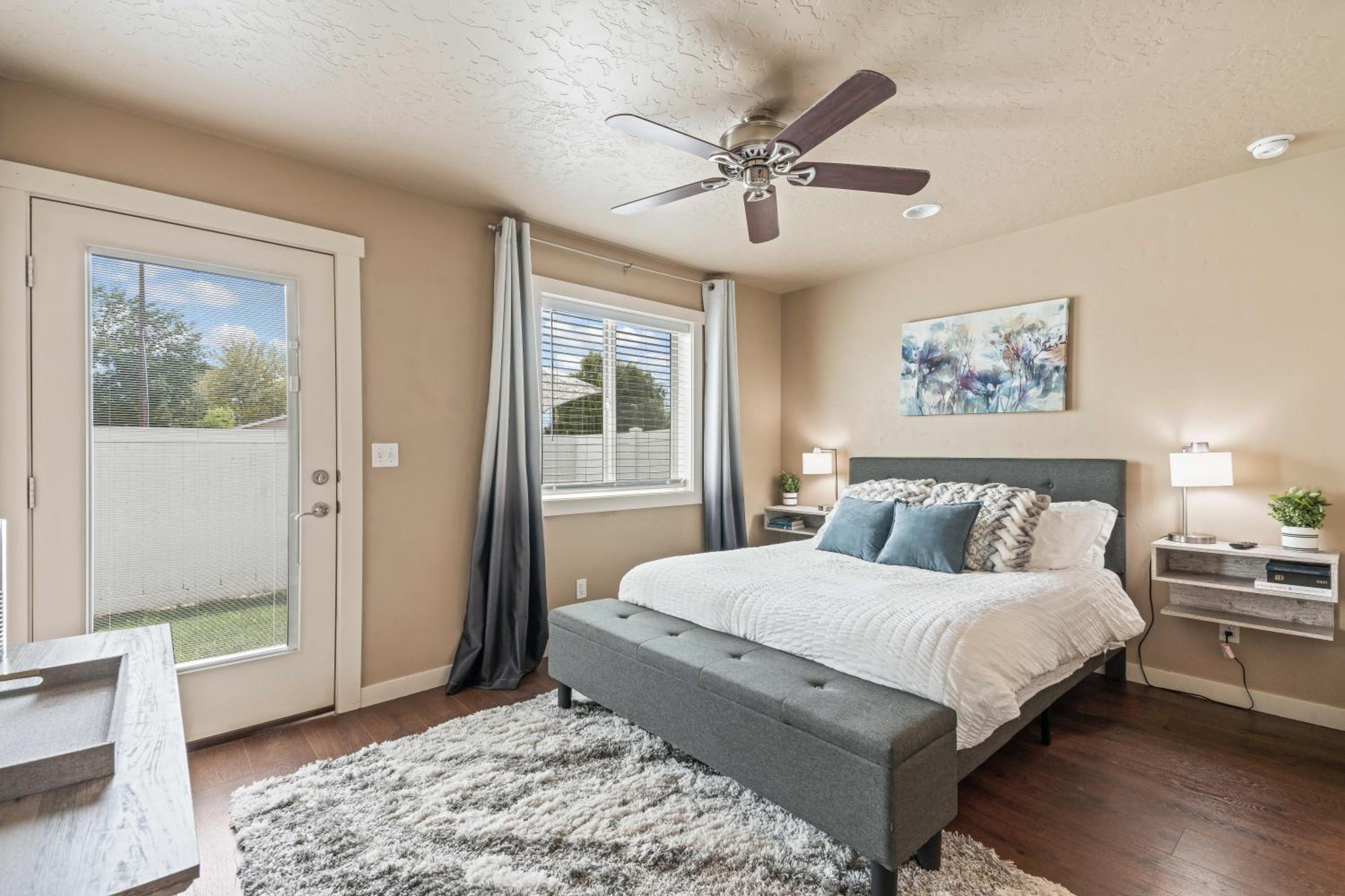 Two-Bedroom House photo 2