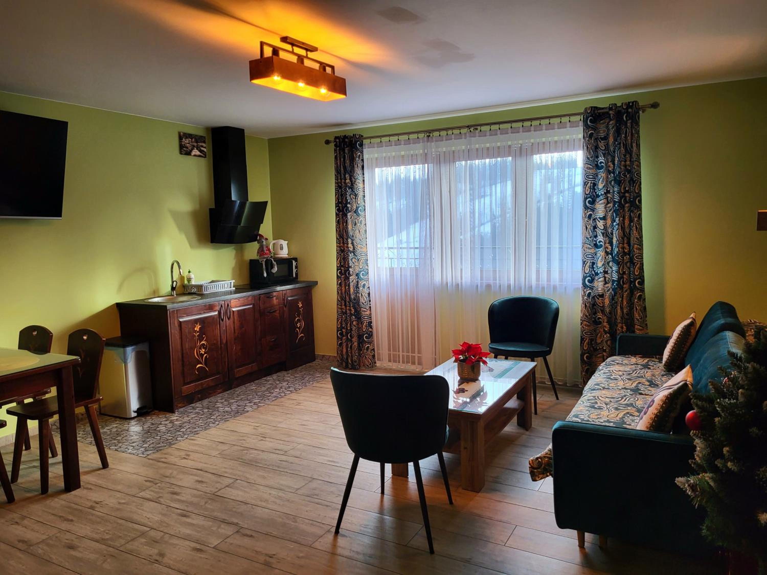Deluxe Suite - Photo 5