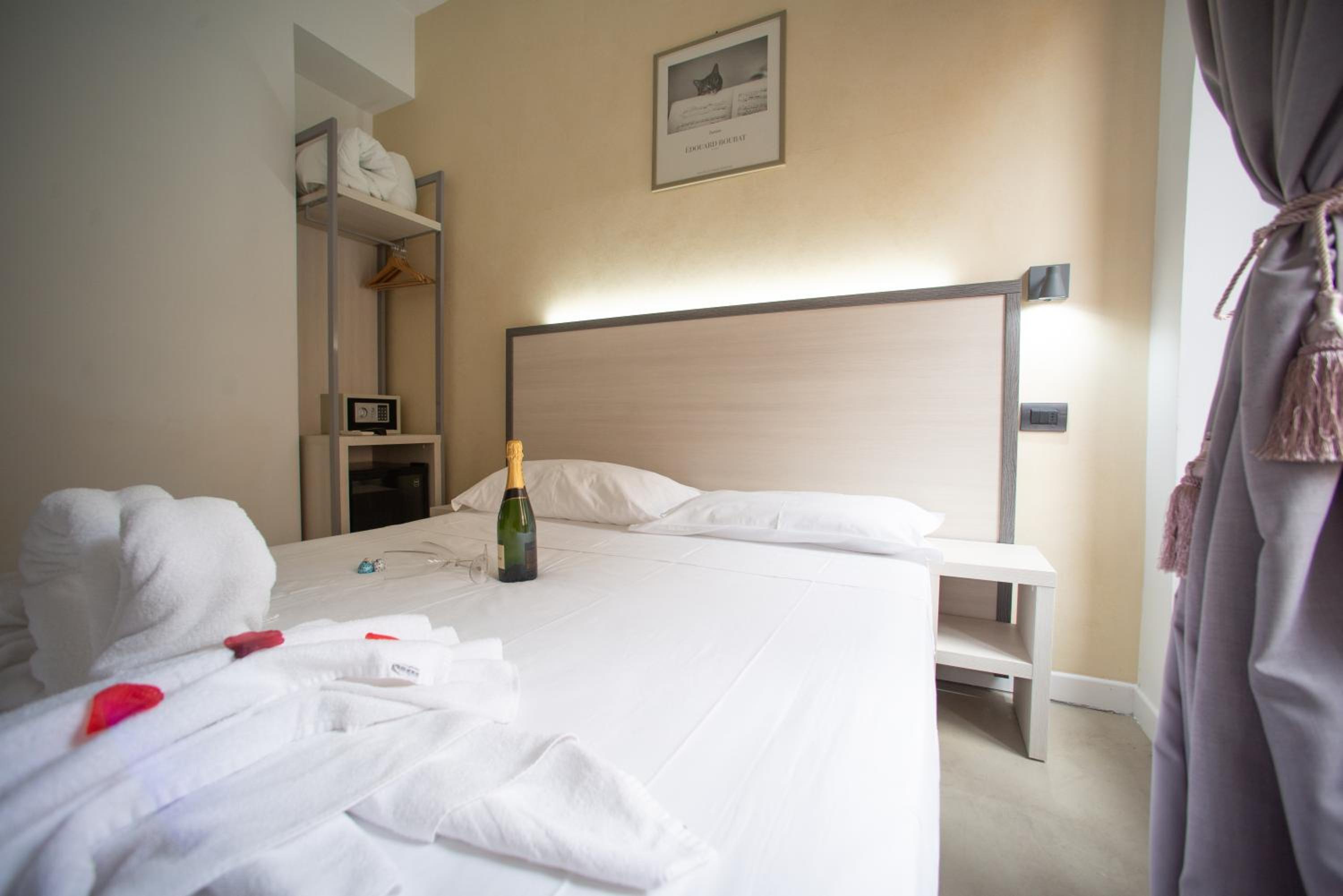 Double Room - Separate Building photo 1