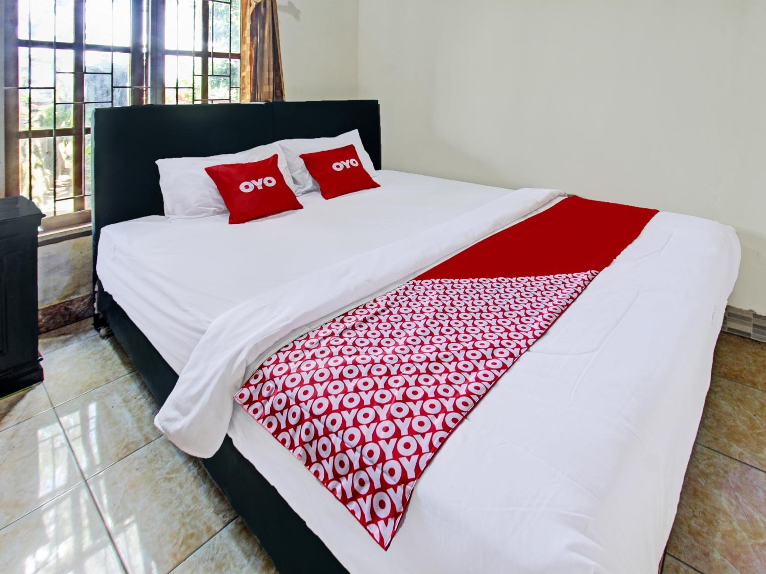 Deluxe Double Room - Photo 16