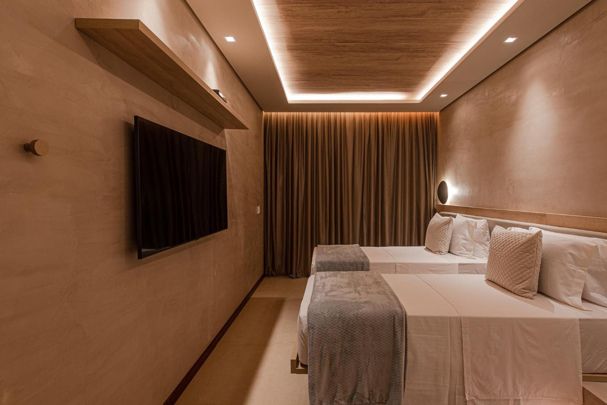 Standard Suite