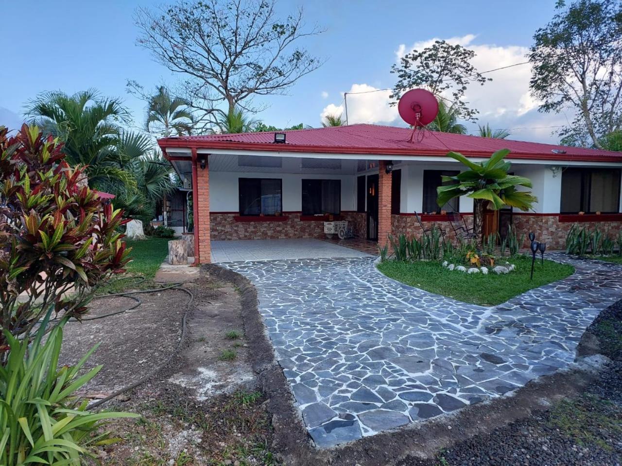Four-Bedroom Vacation Home photo 1