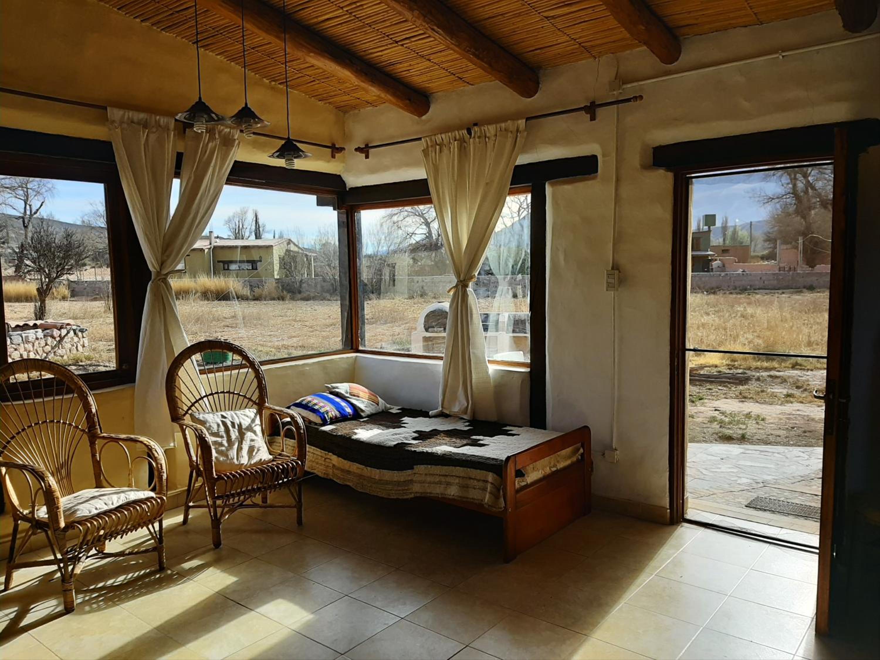One-Bedroom House photo 1