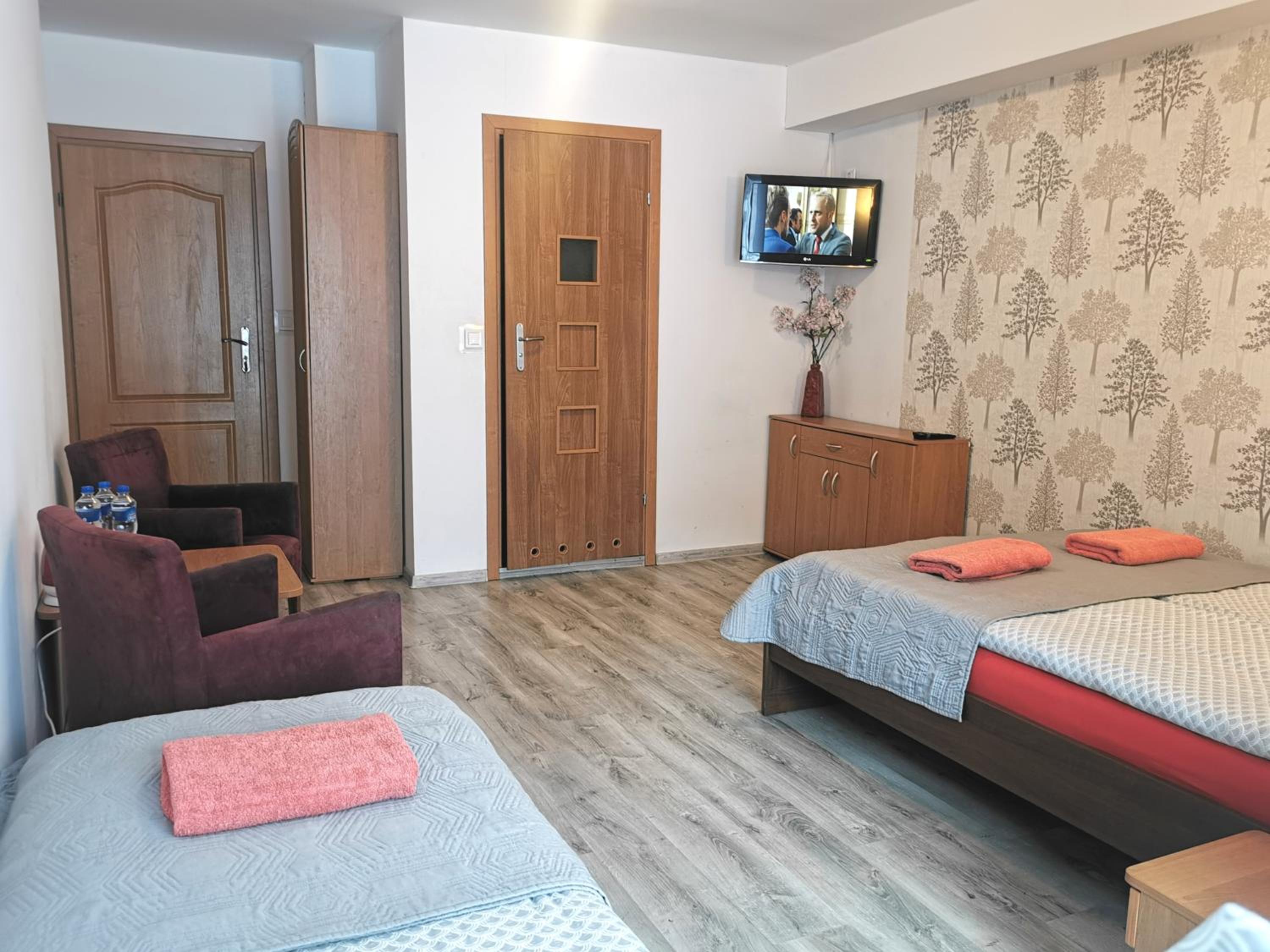 Triple Room - Photo 5