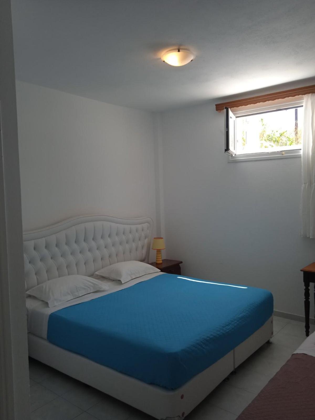 Triple Room - Photo 1
