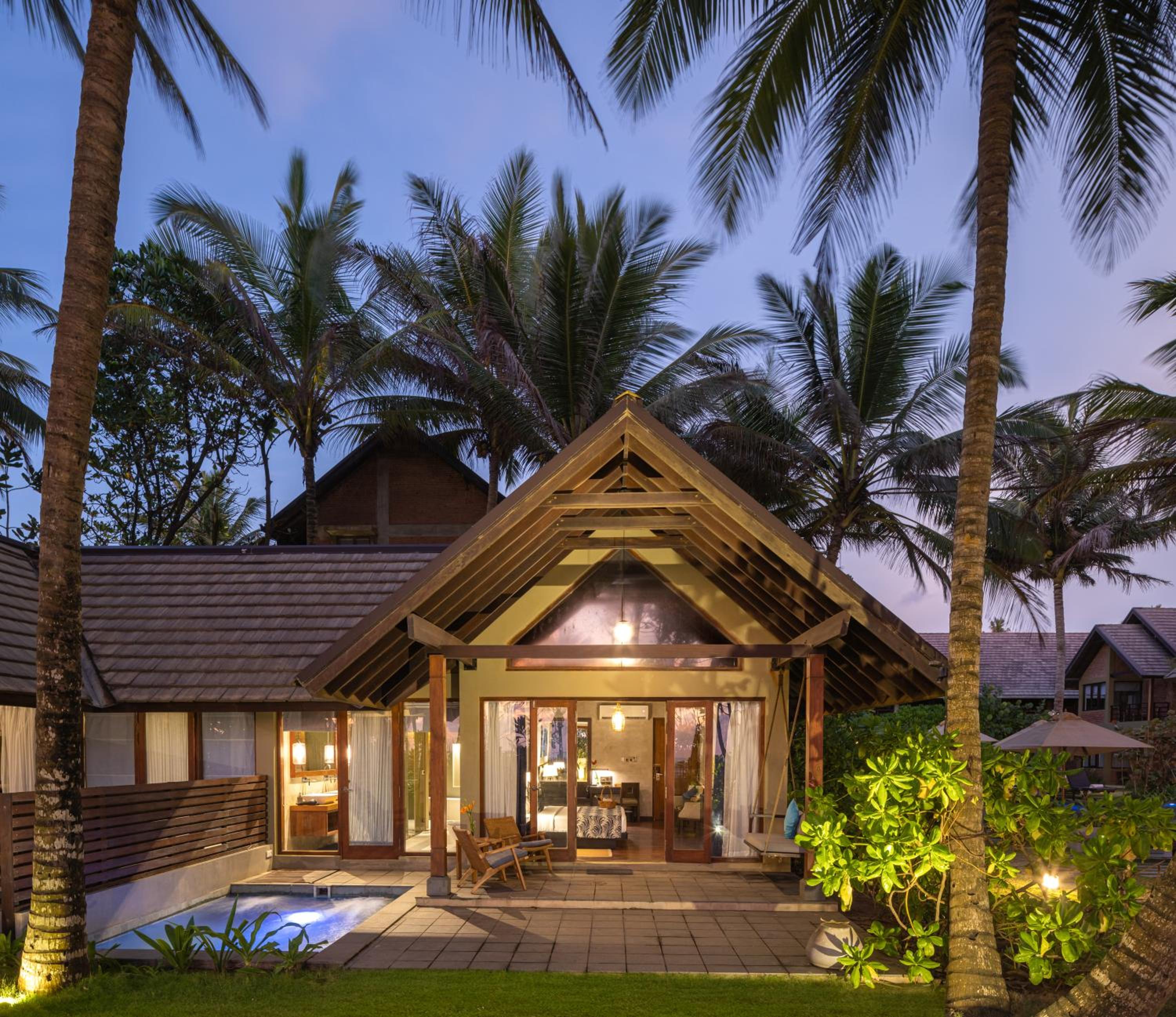Premier Twin Ocean View Villa with Plunge Pool and Bathtub with 10% Discount on Spa Services
