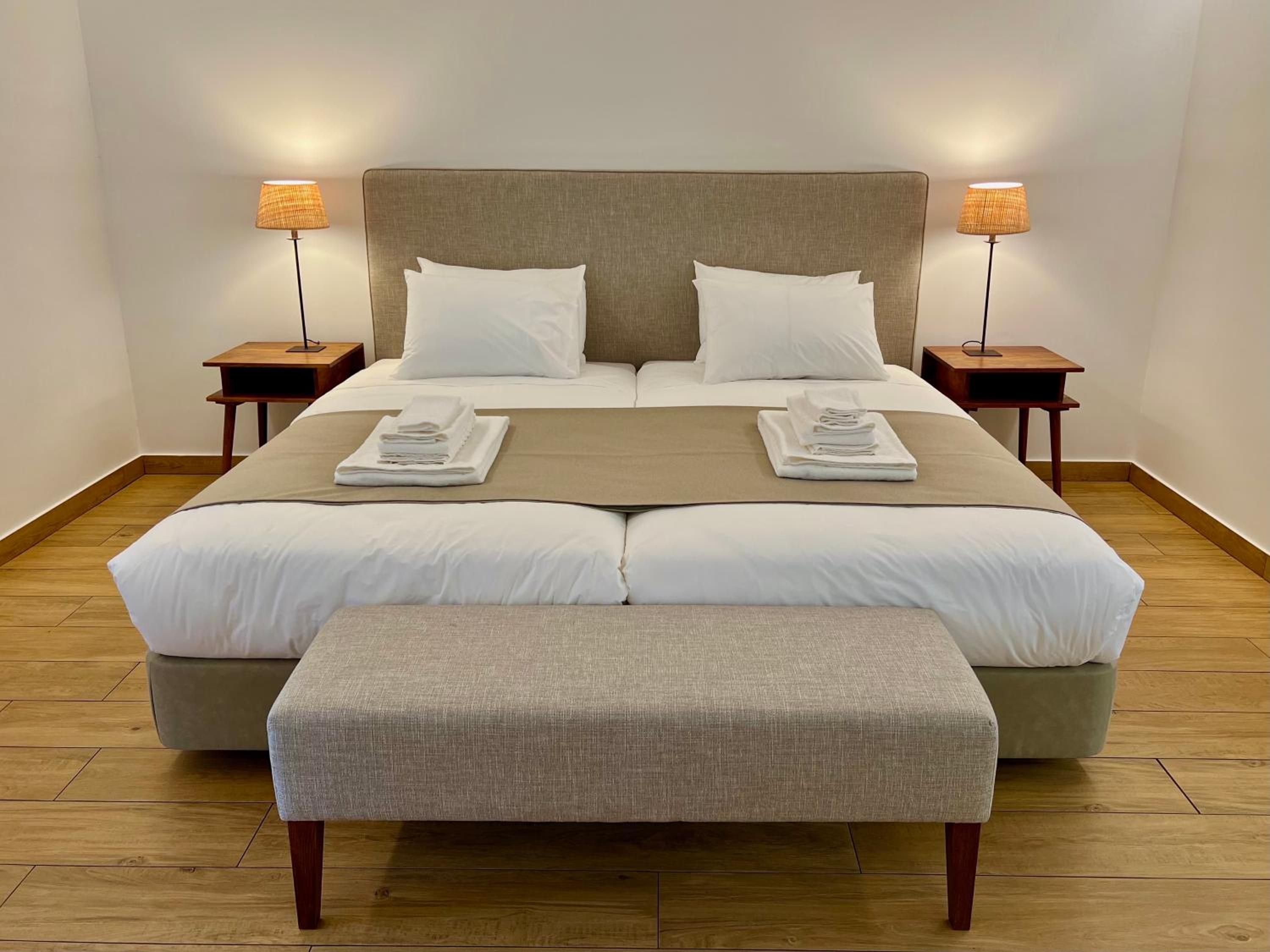 Standard King Room photo 1