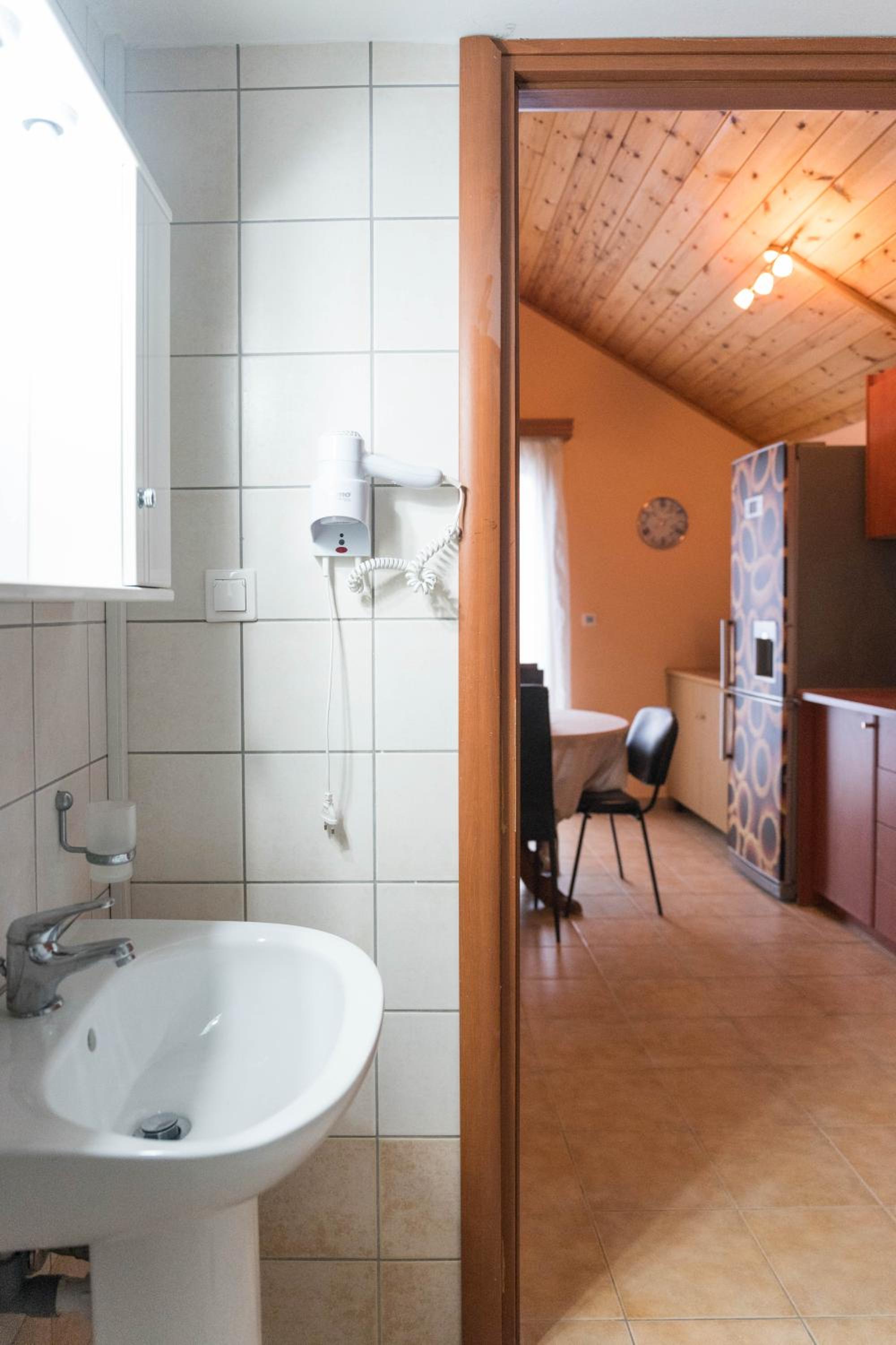 Maisonette photo 3