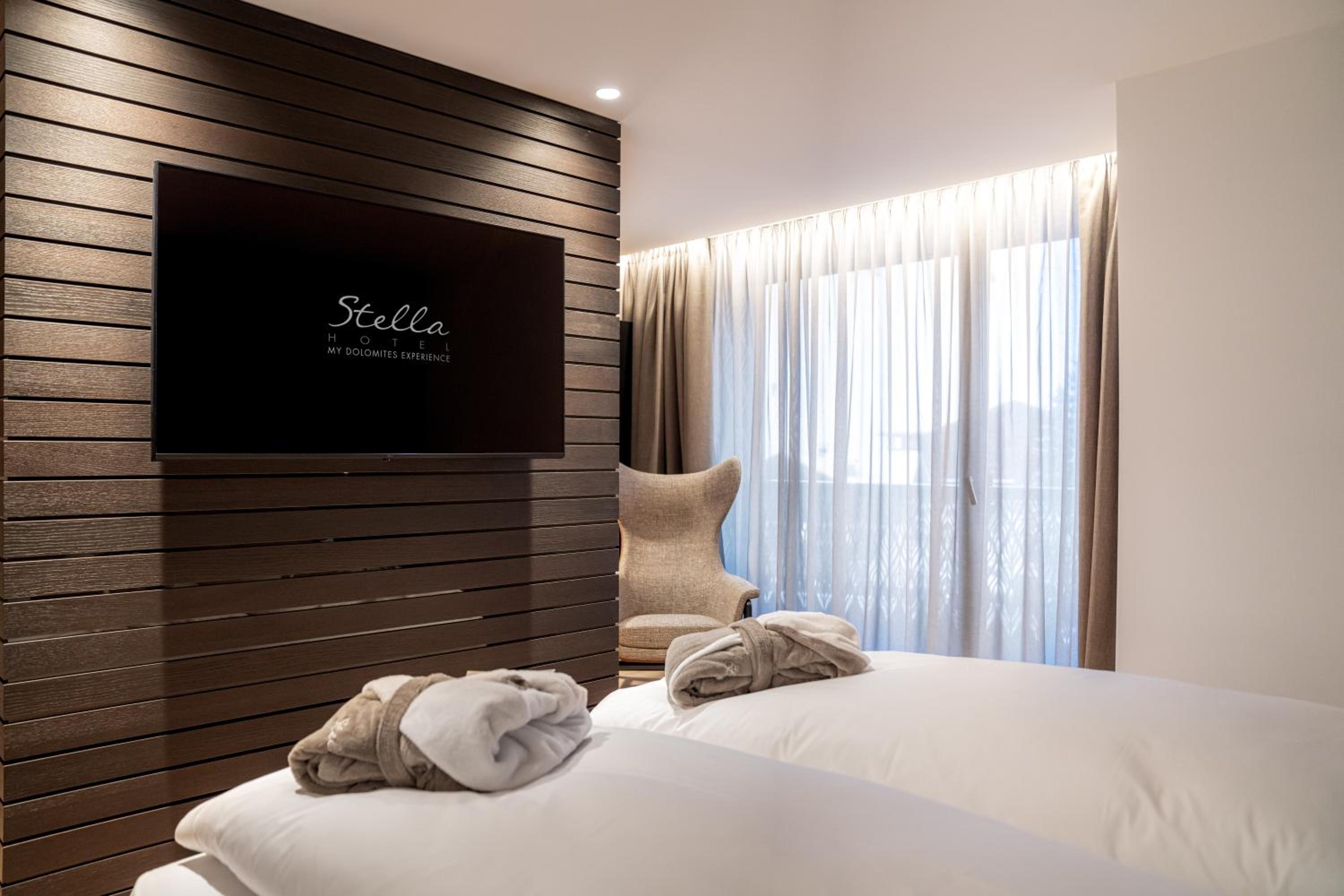 Superior Double or Twin Room photo 2