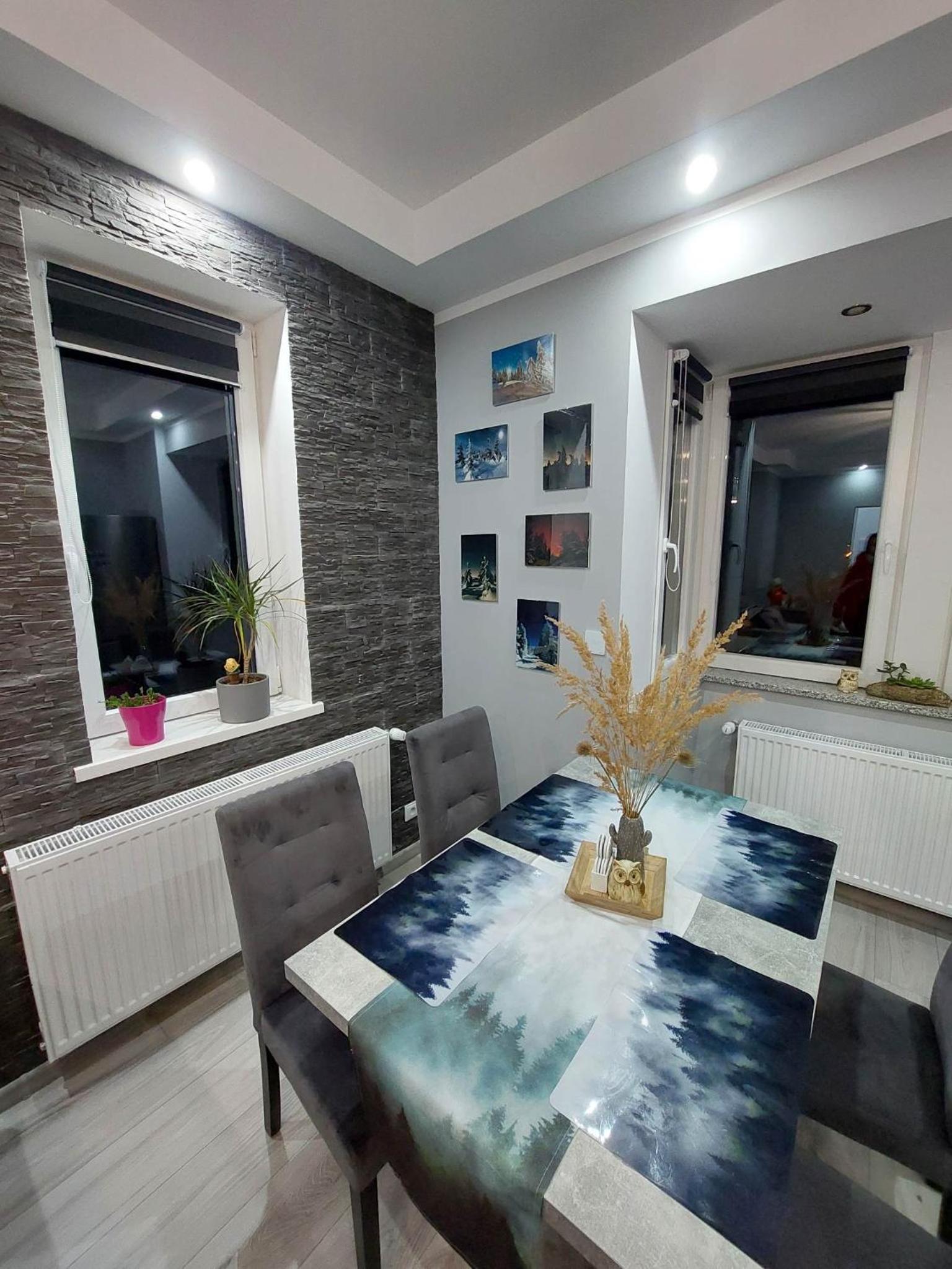 One-Bedroom Apartment - Photo 17