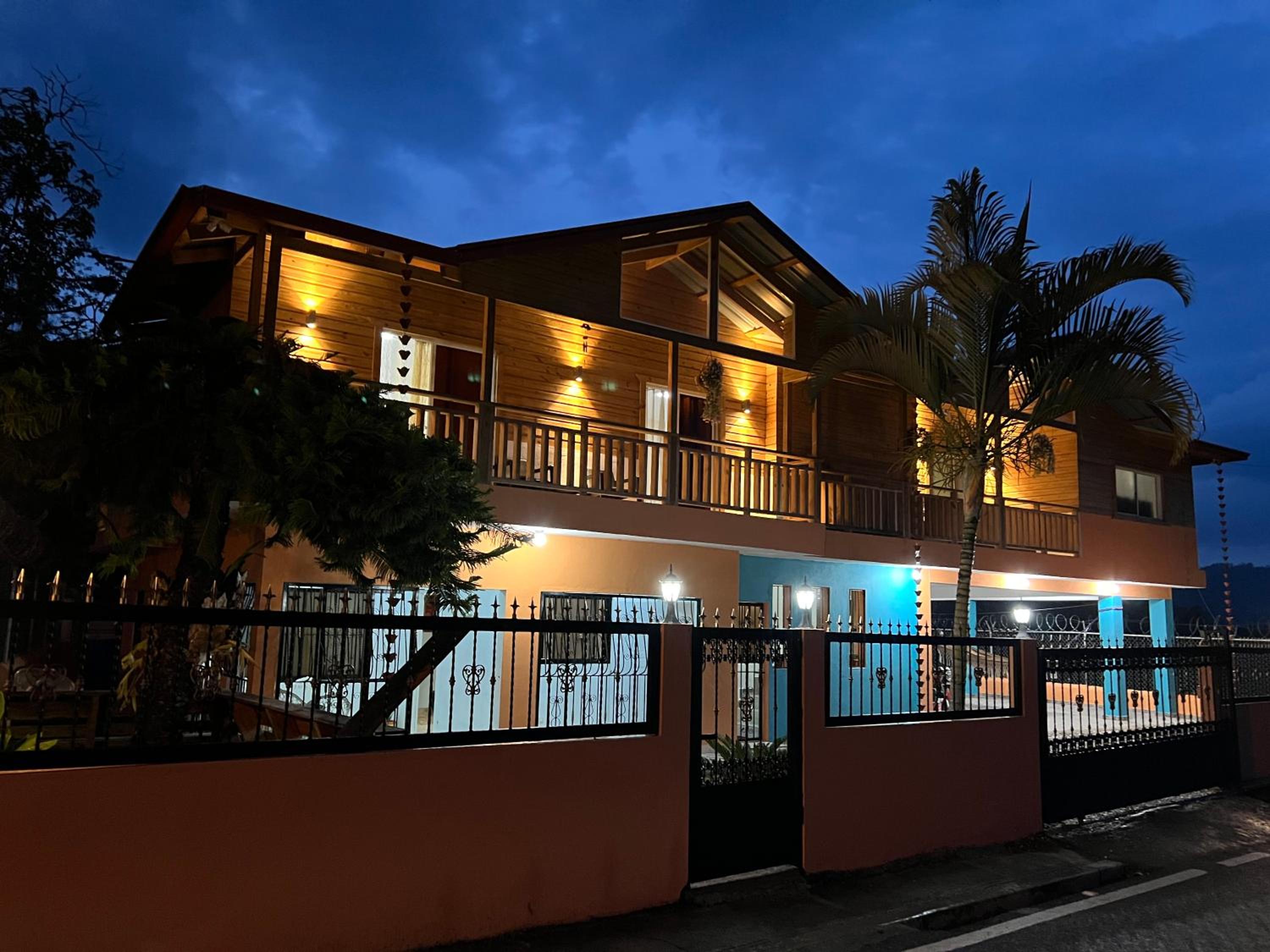 Villa photo 3