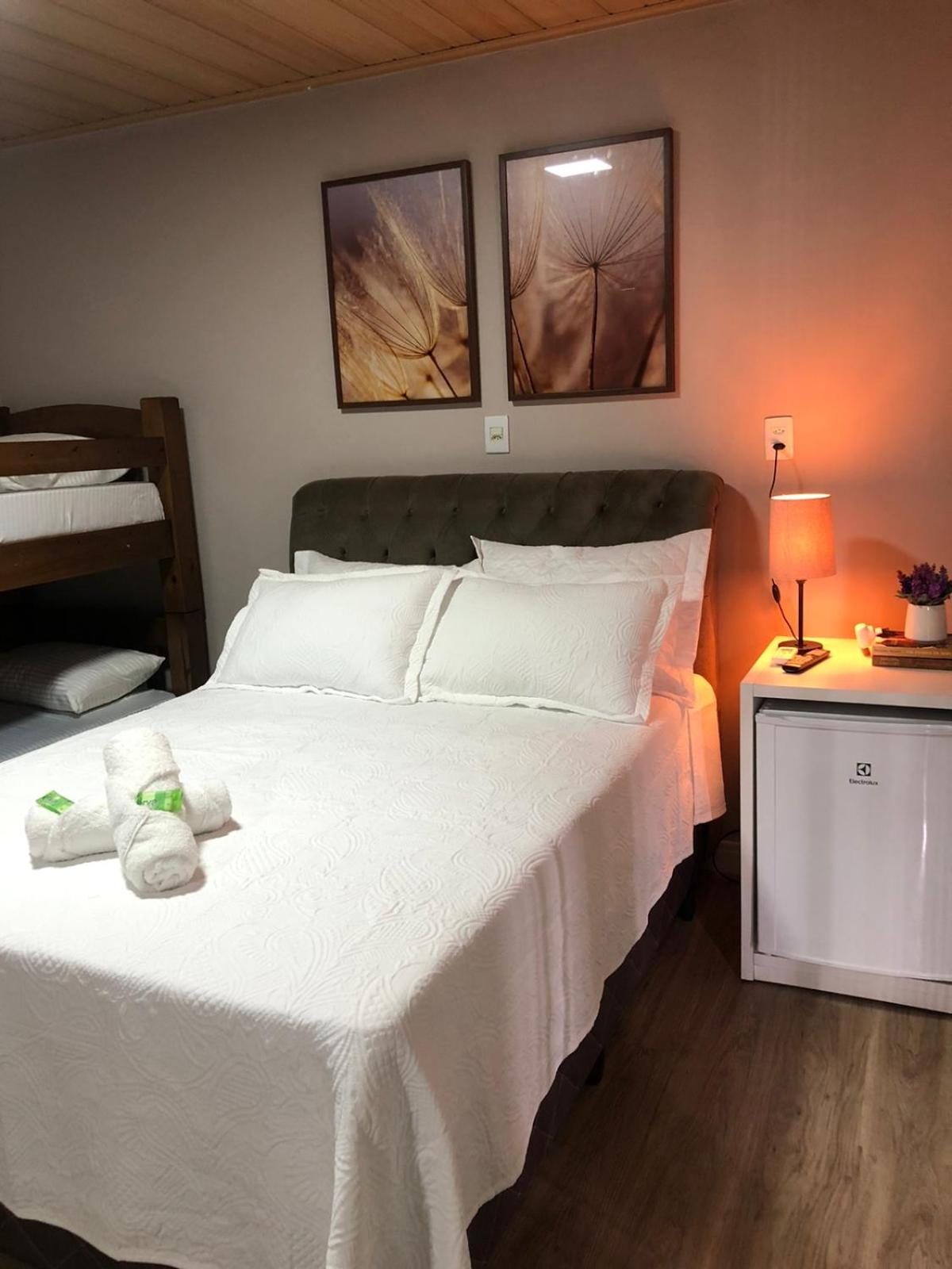 Suite - Photo 1