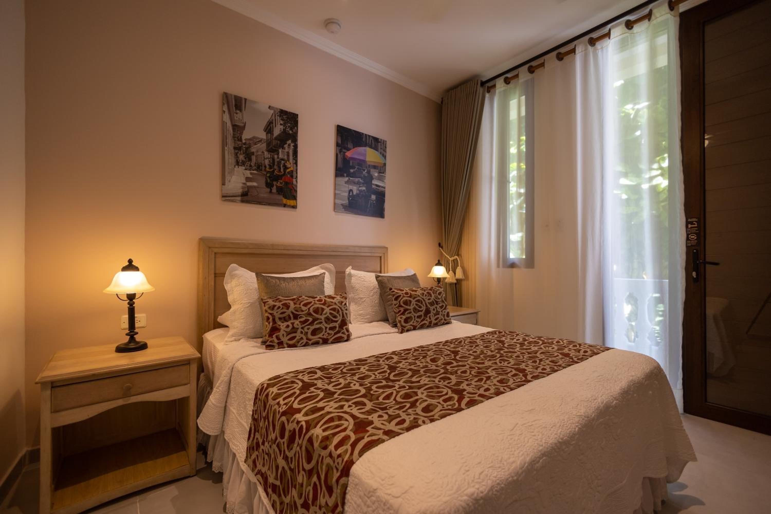 Standard Queen Room - Photo 4