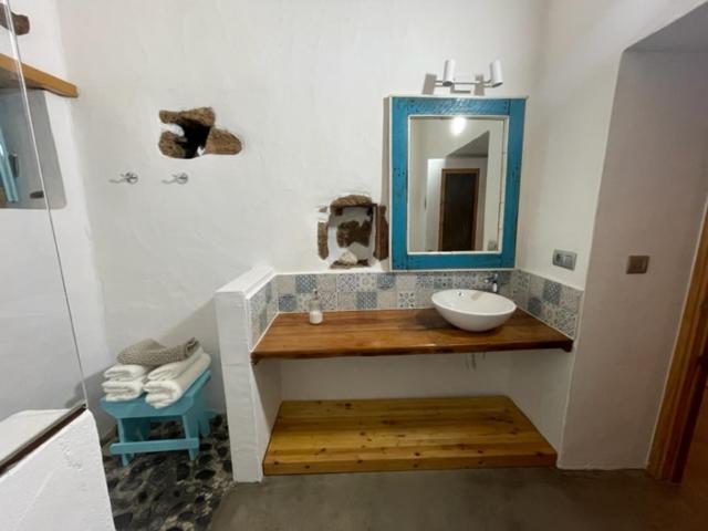 Two-Bedroom House photo 2
