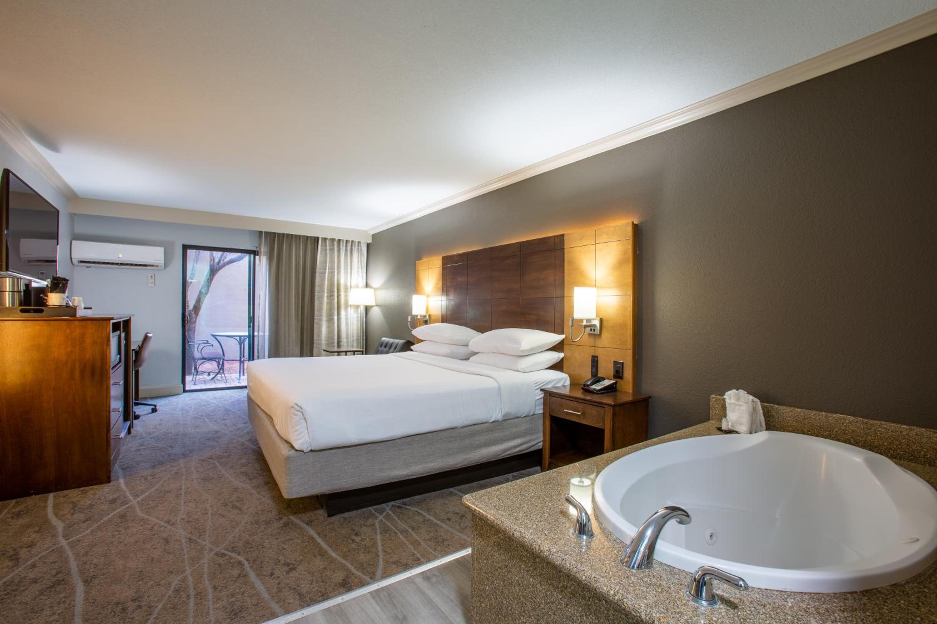 King Suite with Soaking Tub and Patio - Non-Smoking - Photo 9