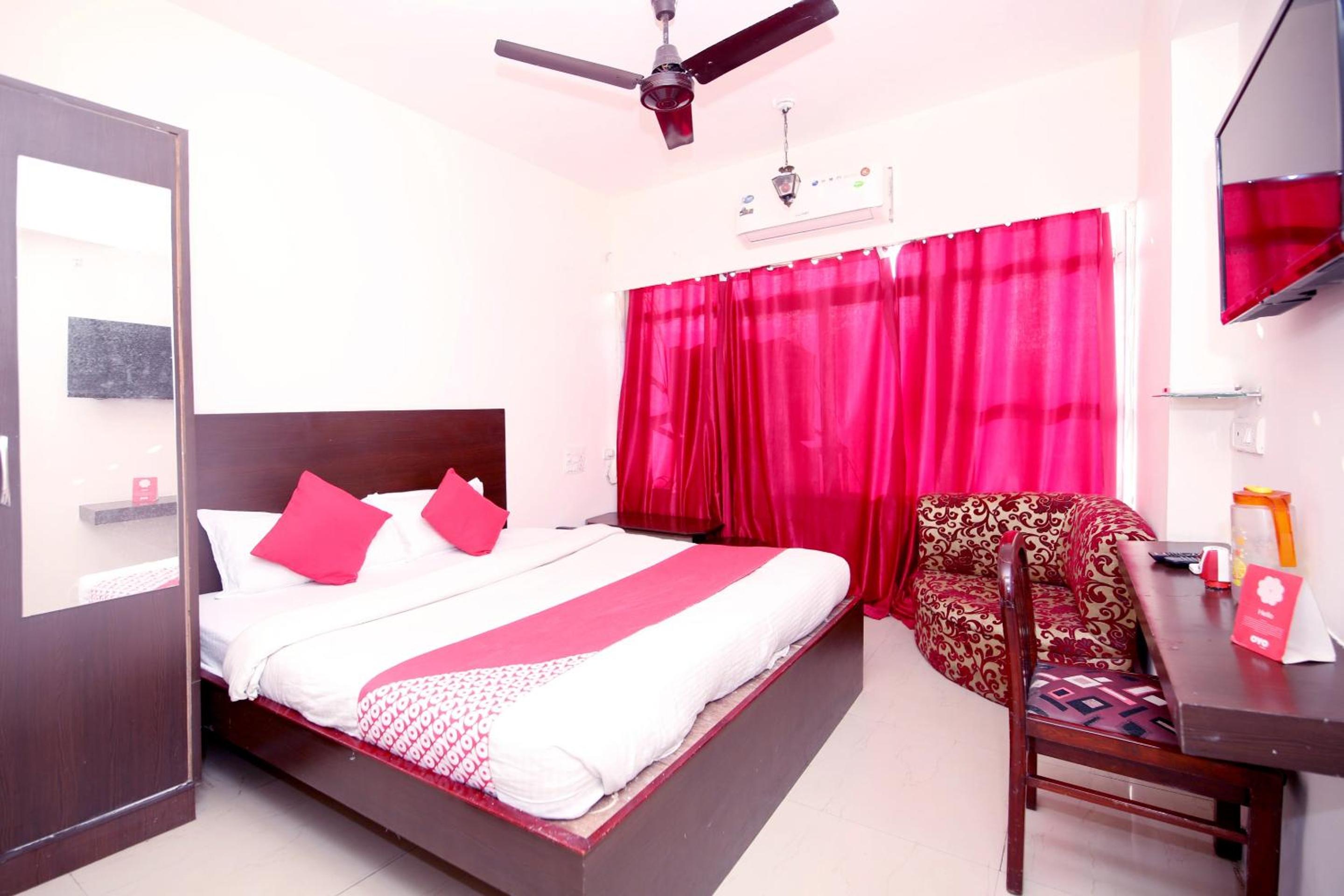 Small Double Room photo 3