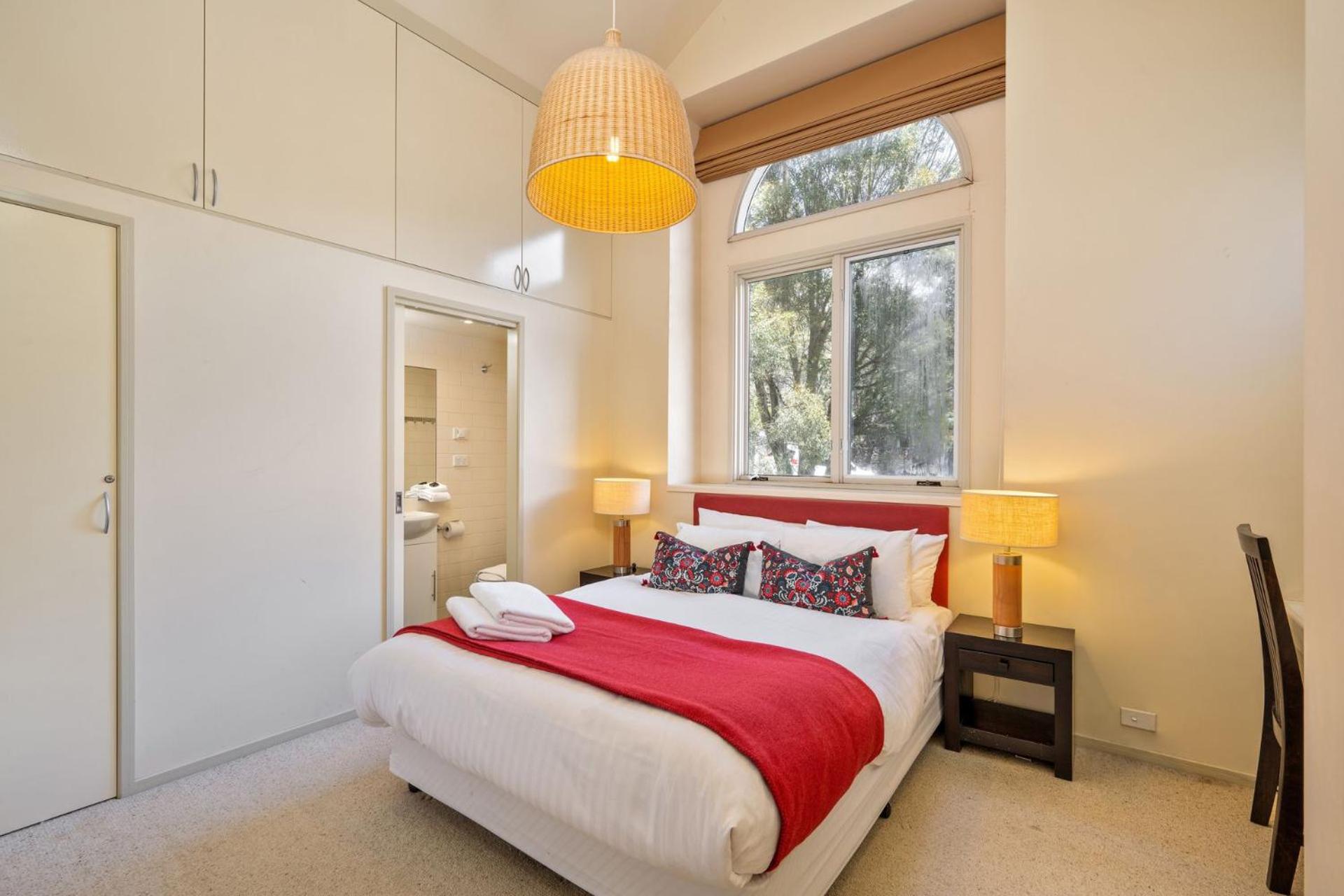Three-Bedroom Chalet photo 2