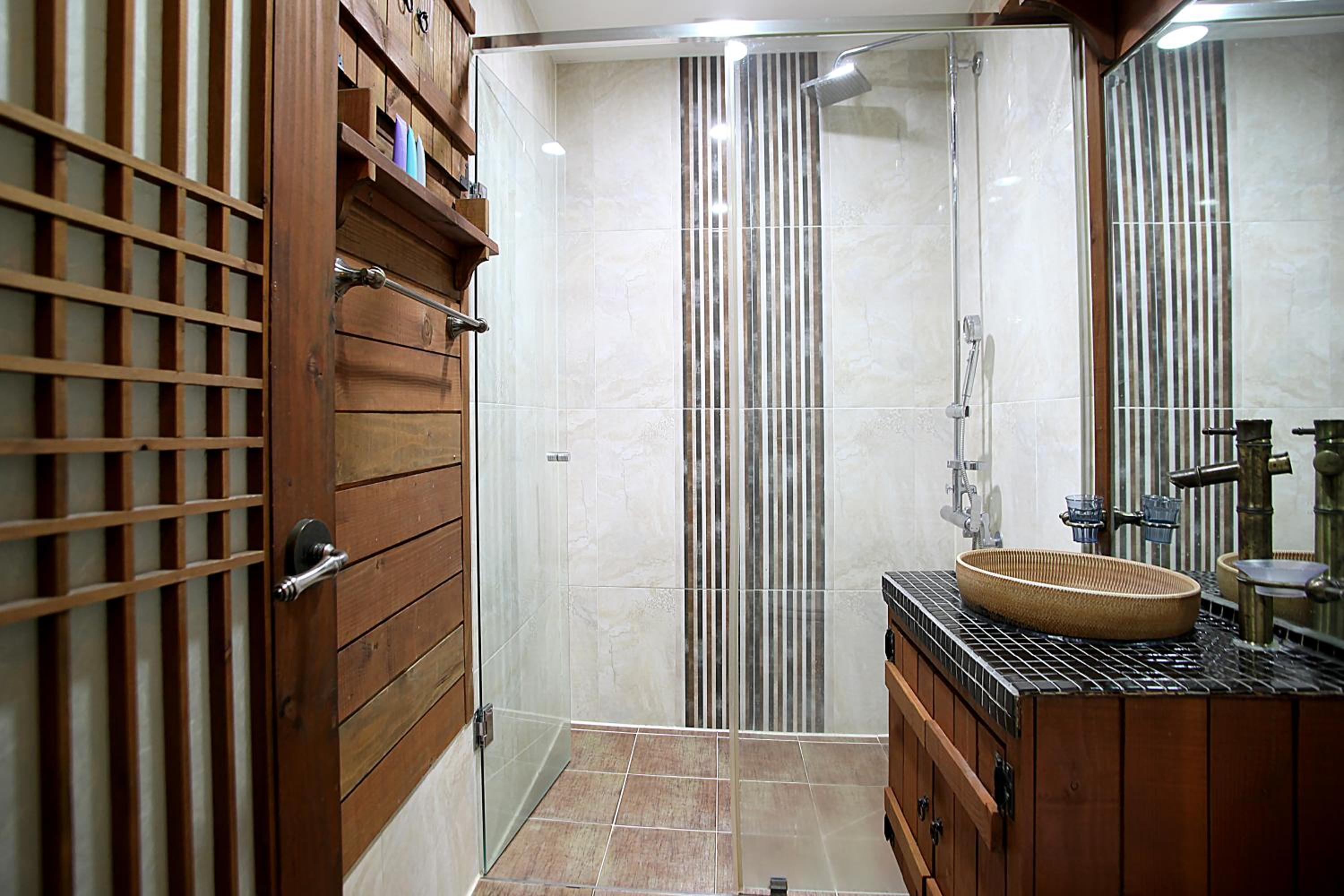 Deluxe Double Room with Bath photo 2