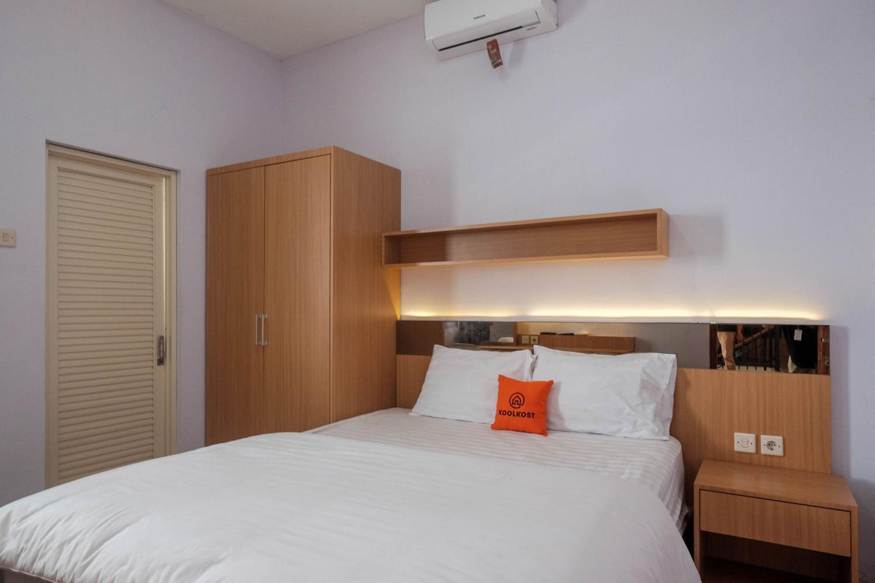 Standard Double Room - Photo 5