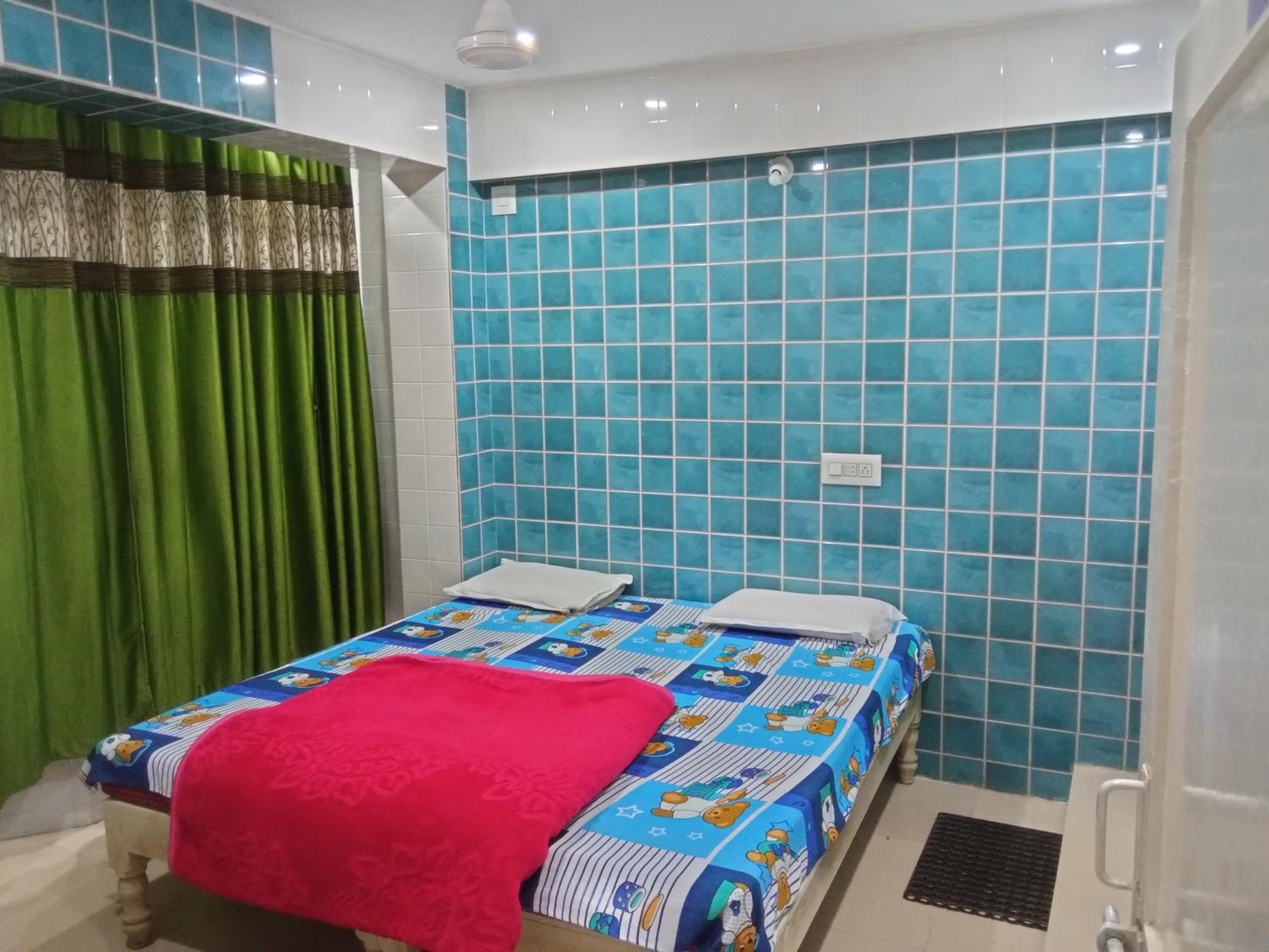 Standard Double Room with Fan photo 3