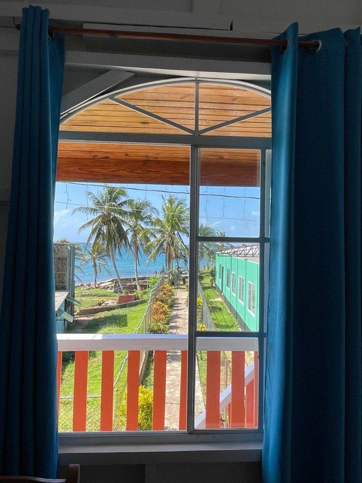 Deluxe Double Room with Balcony photo 2
