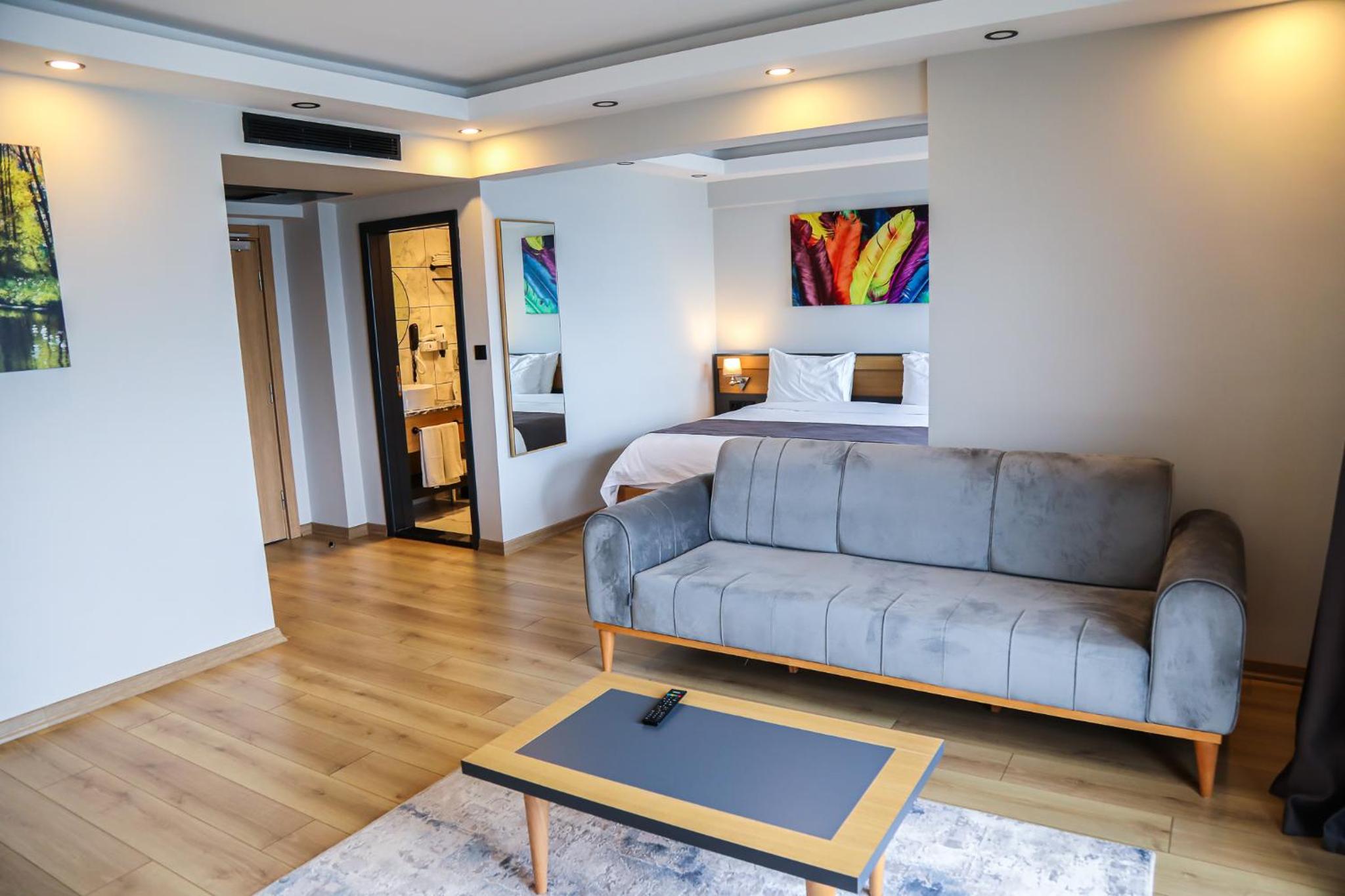 Junior Suite - Photo 16