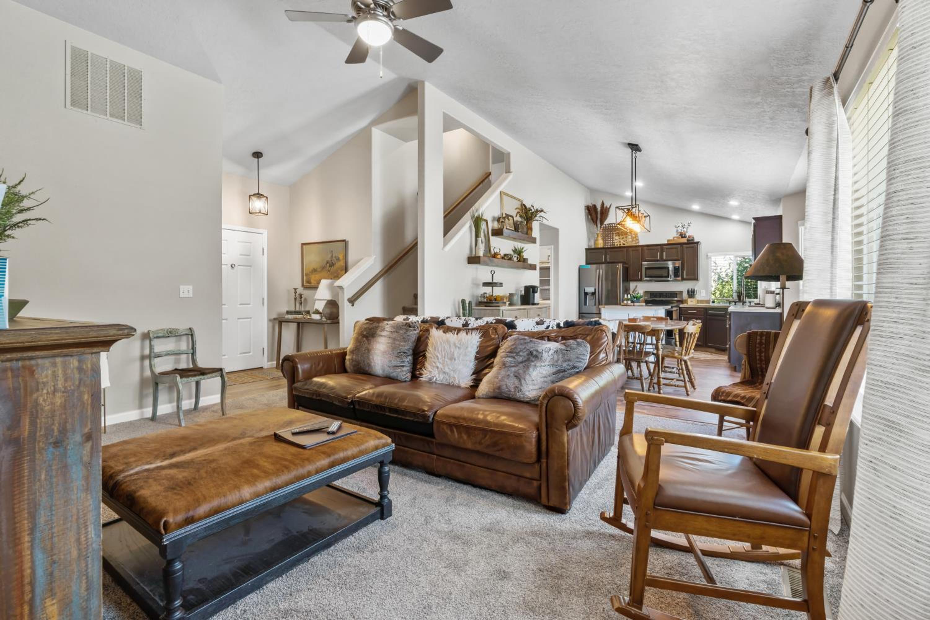 Four-Bedroom House photo 1