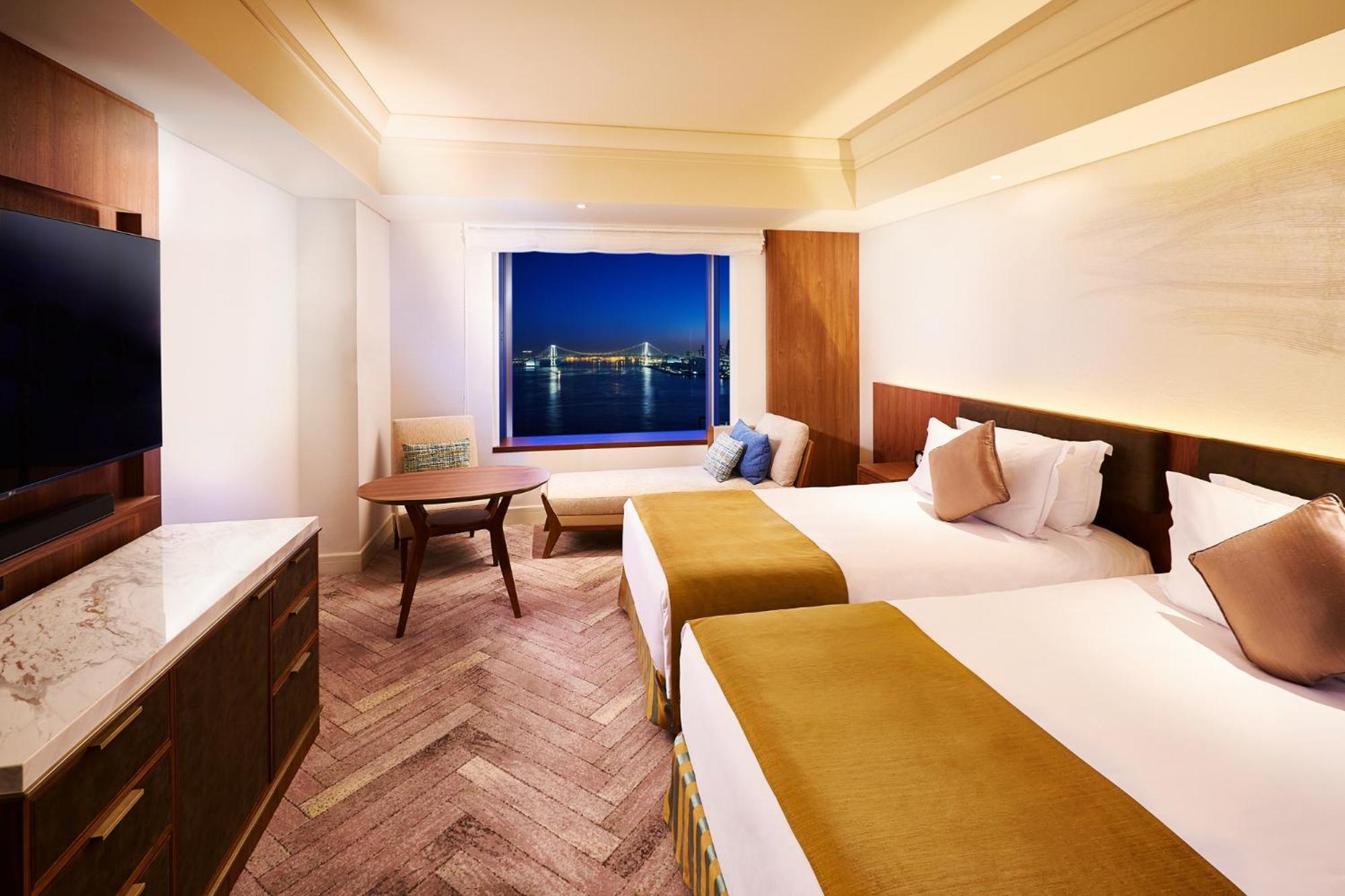 Classic Twin Room with Bay View