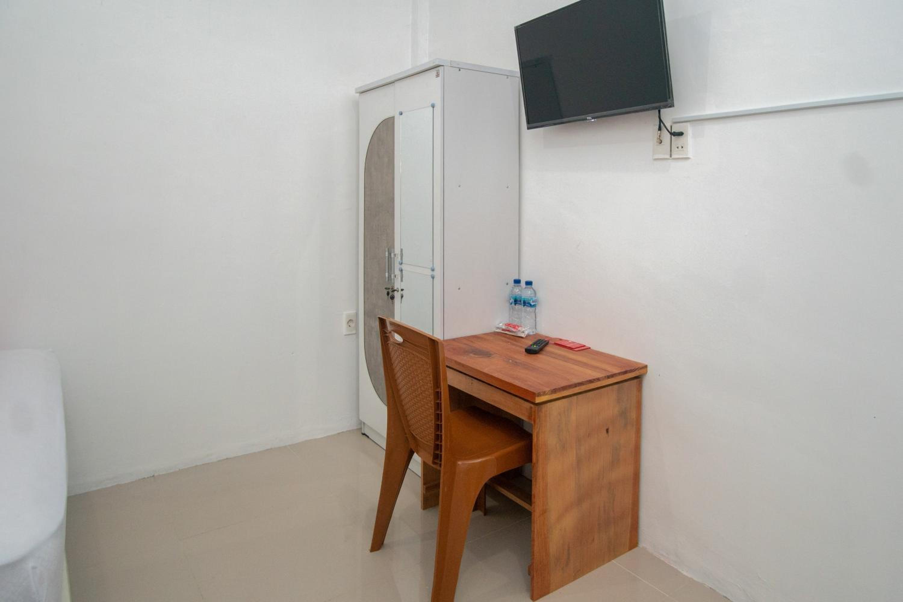 Standard Double Room - Photo 2