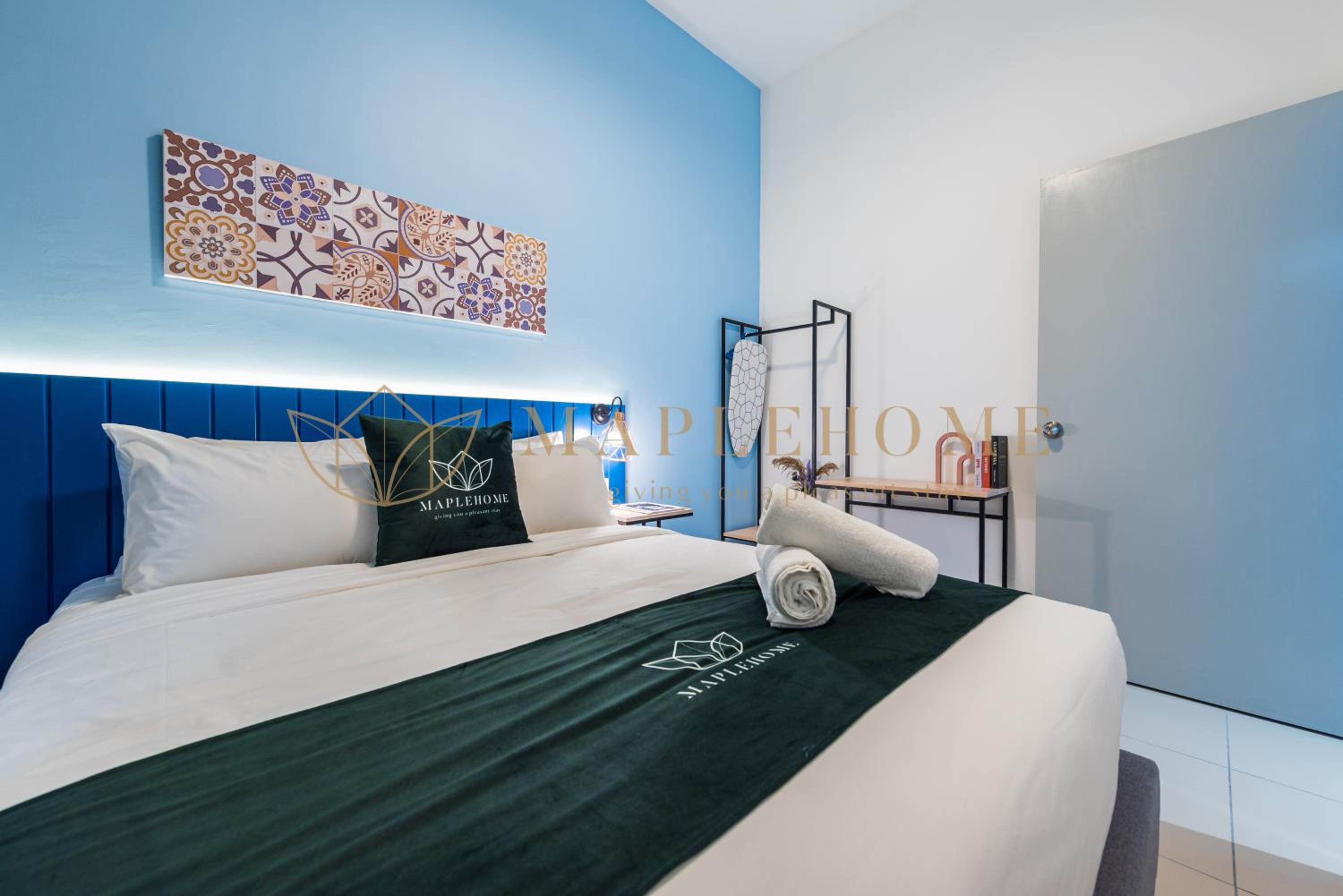 Deluxe Two-Bedroom Suite (Sea View) - Photo 13