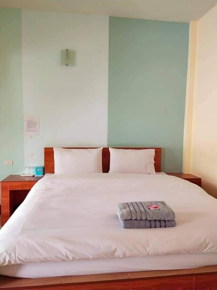 Budget Double Room - Photo 1