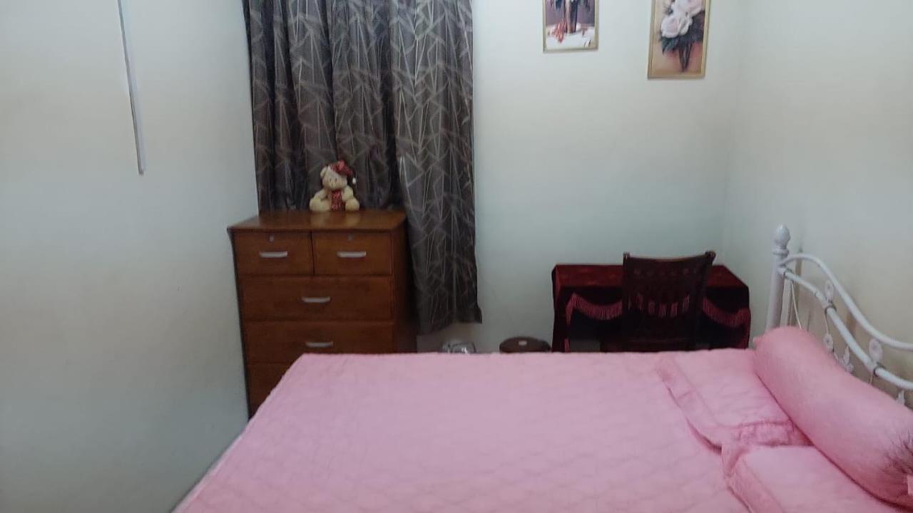 Two-Bedroom House photo 3