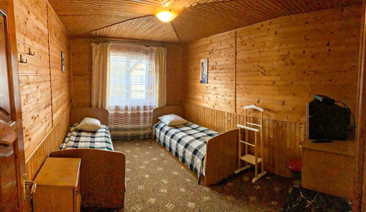 Twin Room with Mountain View photo 2