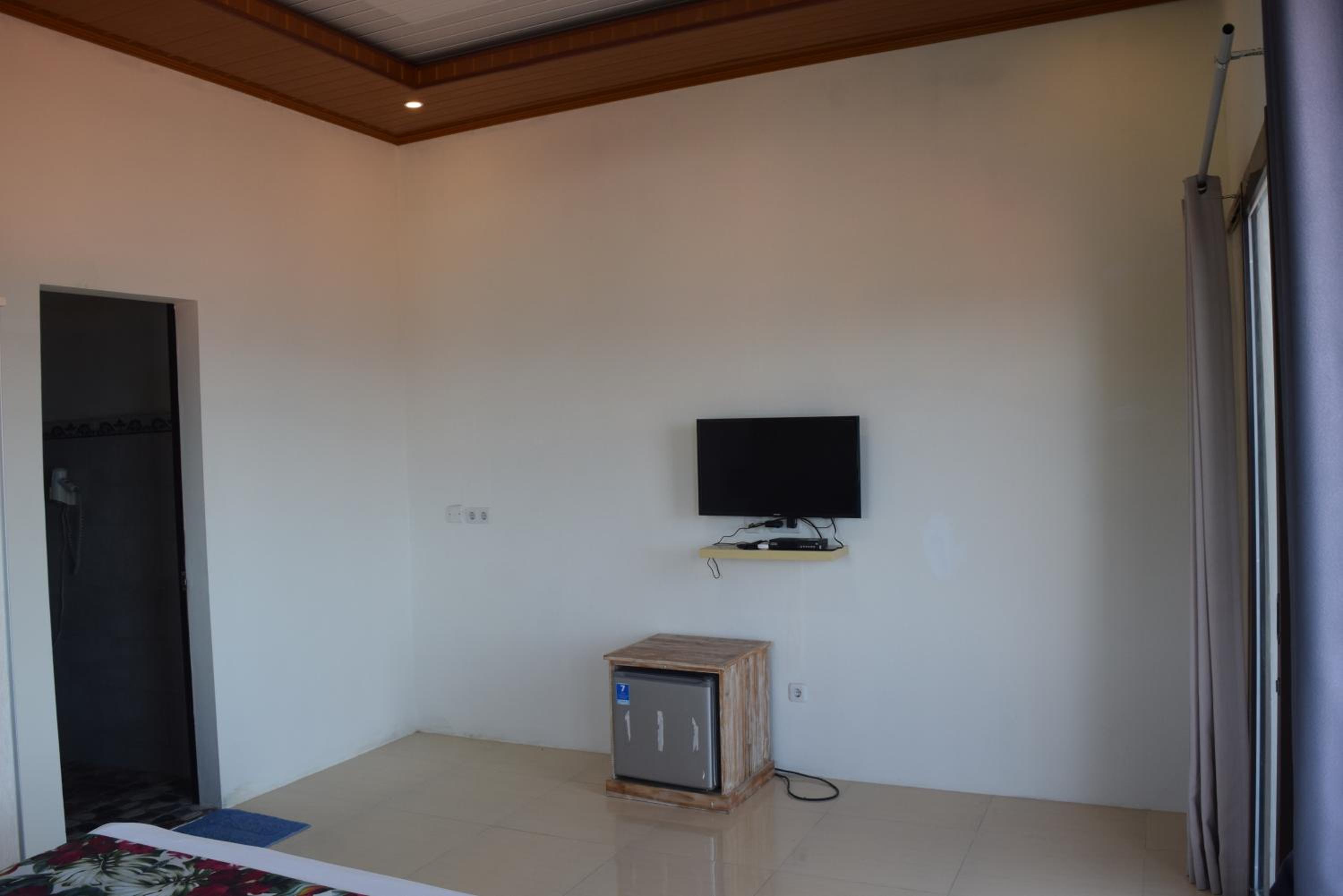 Double Room with Sea View - Photo 3