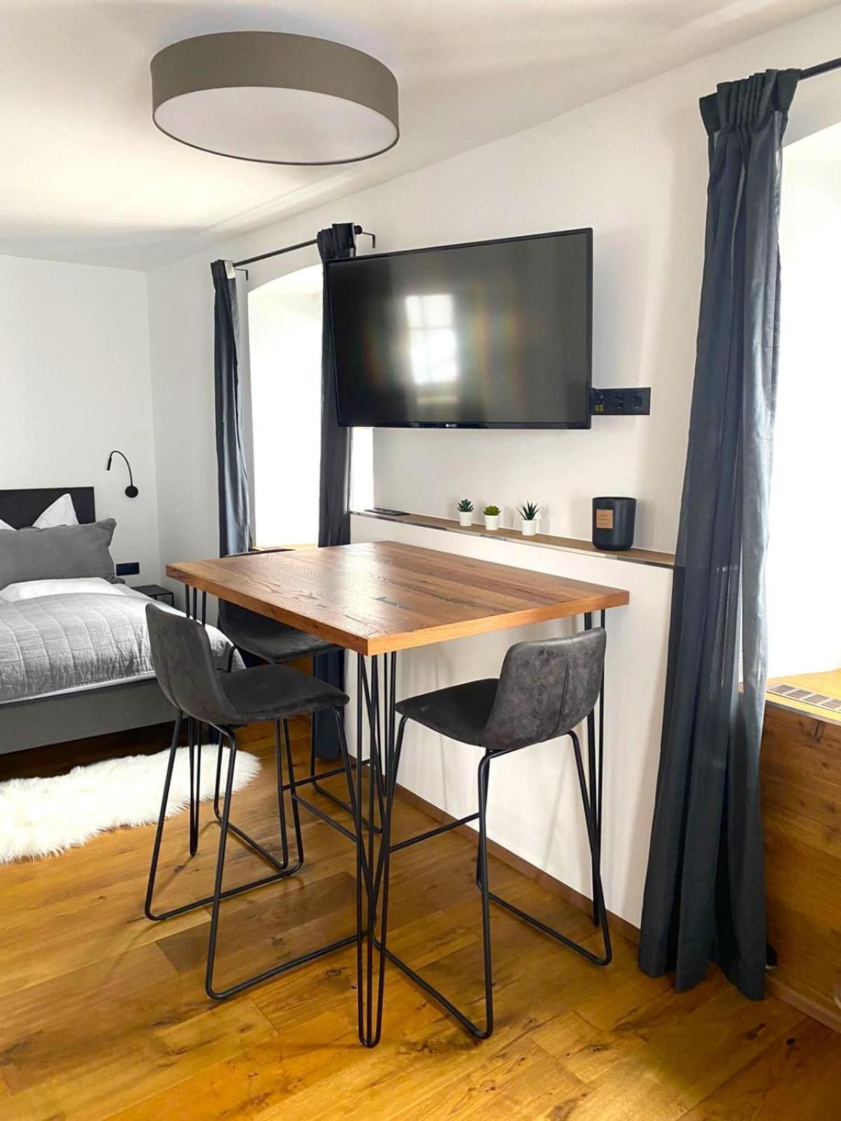 Apartment photo 3