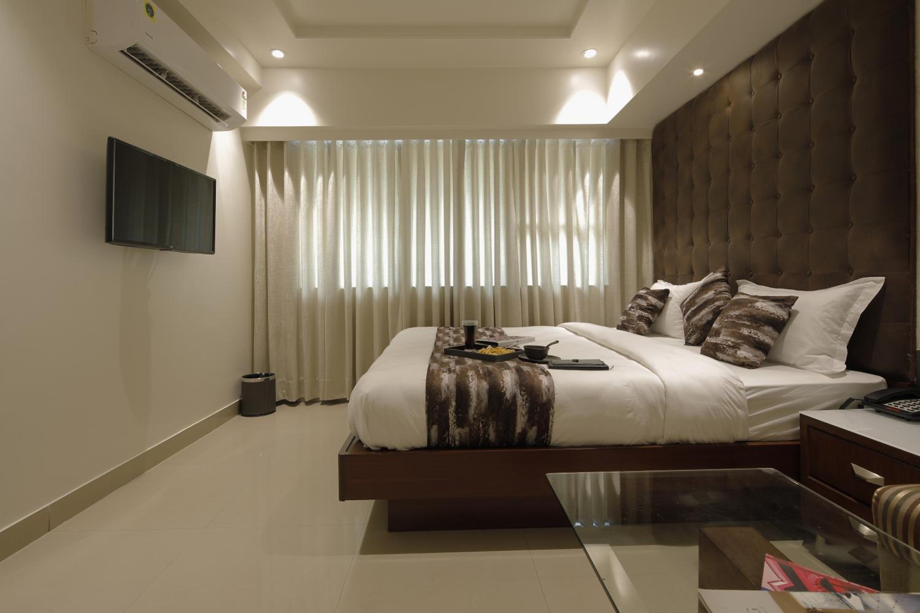 Platinum Room - Photo 2