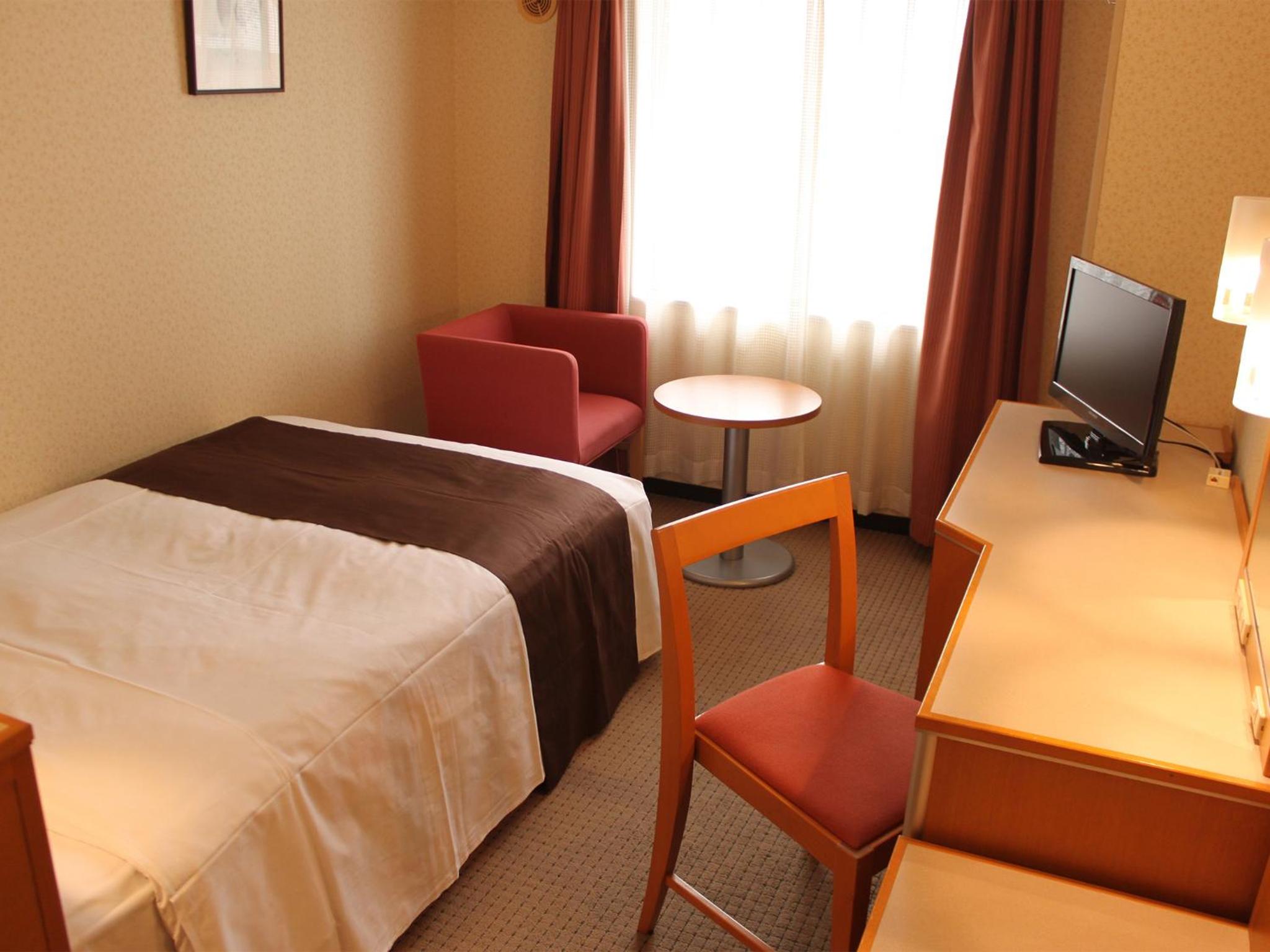 Double Room with Small Double Bed - Non-Smoking - Photo 5